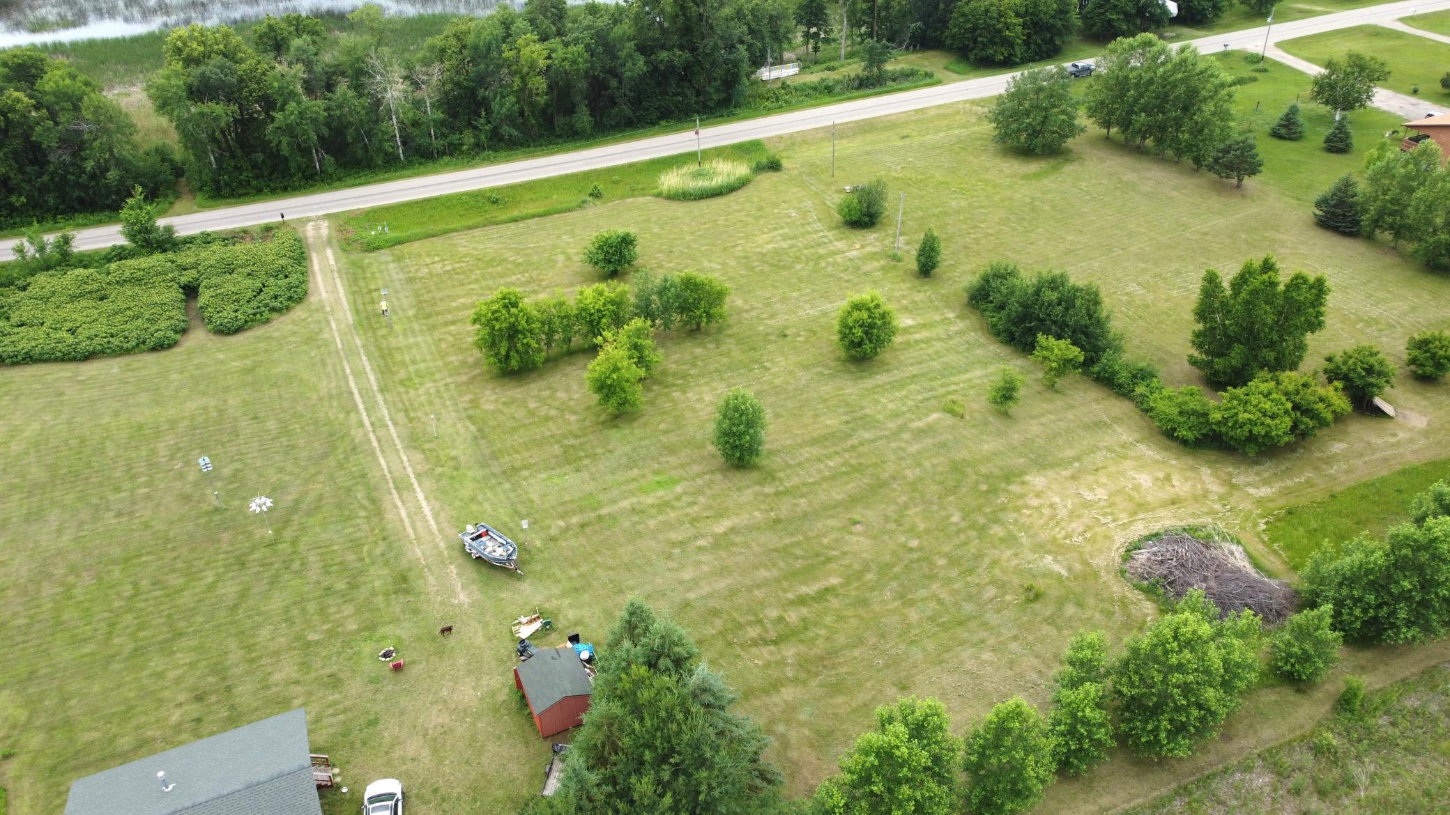 X Leaf River Road Property Photo
