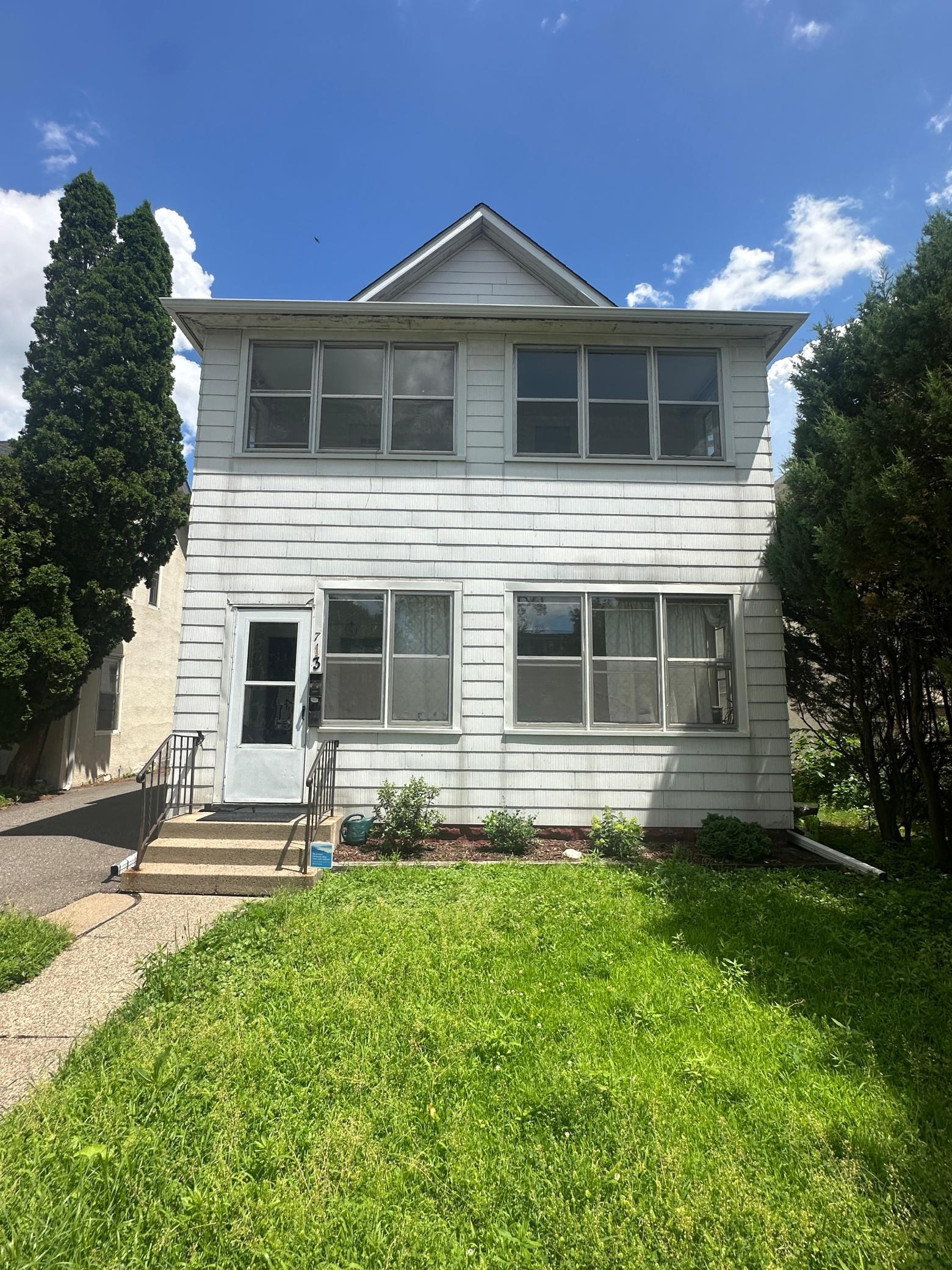 713 2nd Street Property Photo