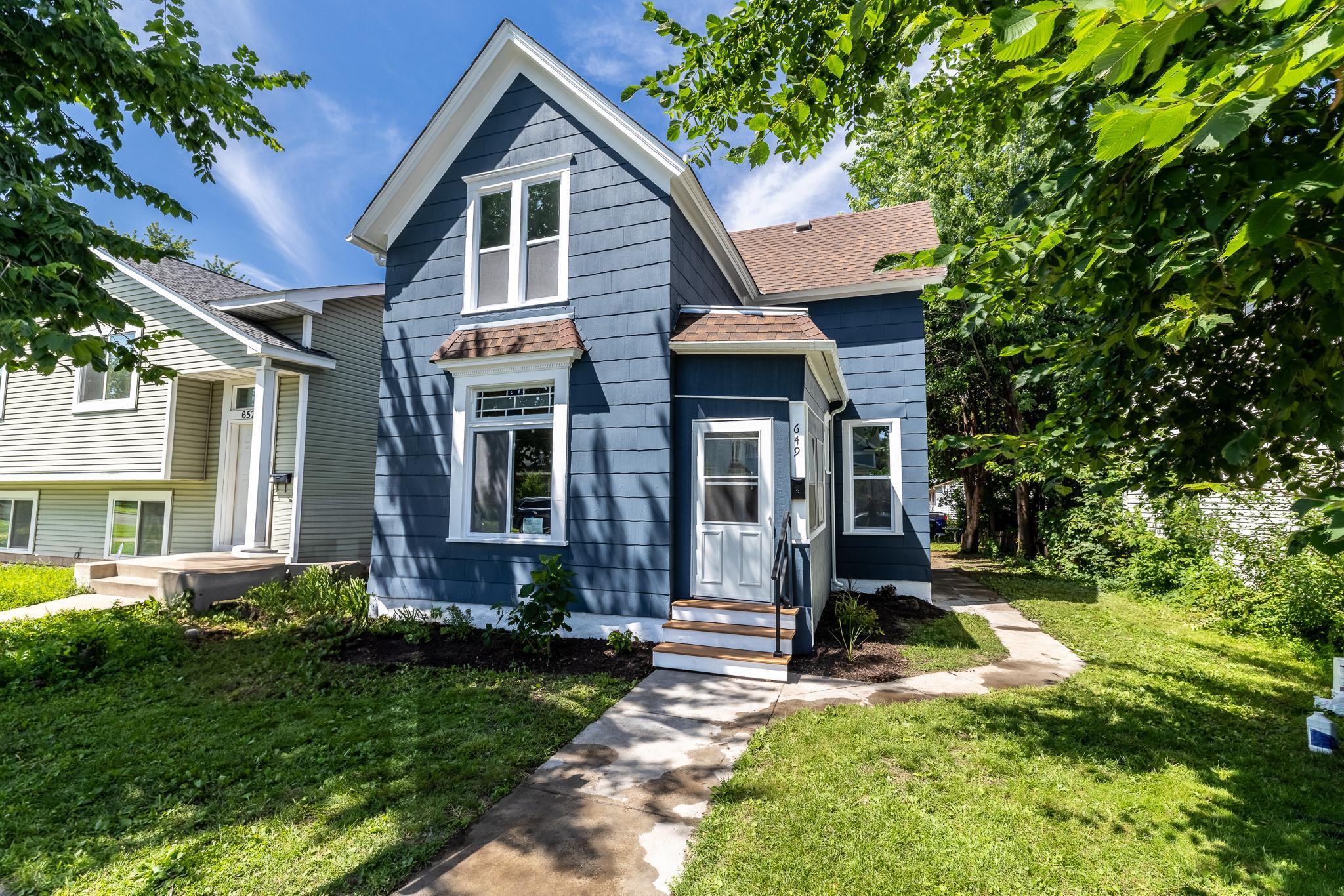 649 Lafond Avenue Property Photo 3