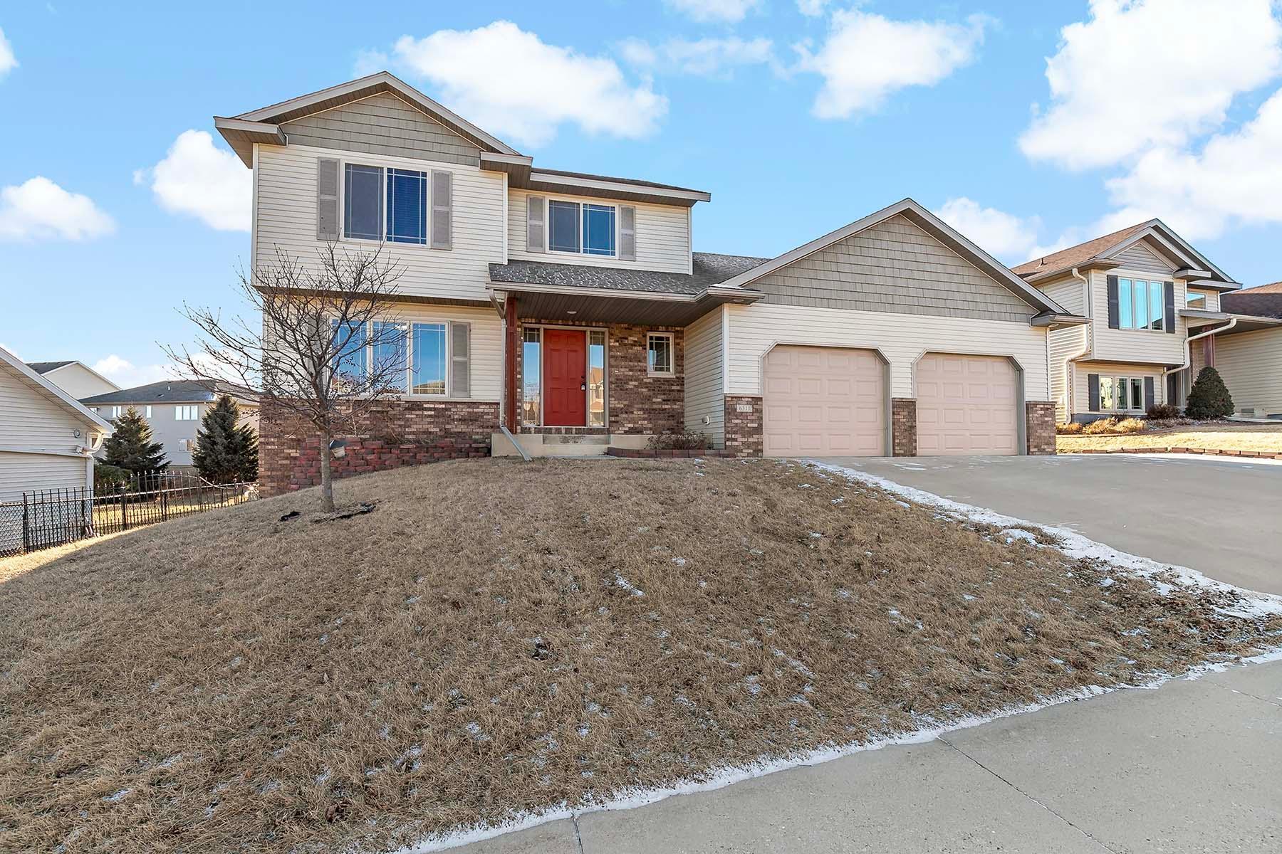 6311 Fairway Drive Property Photo 1