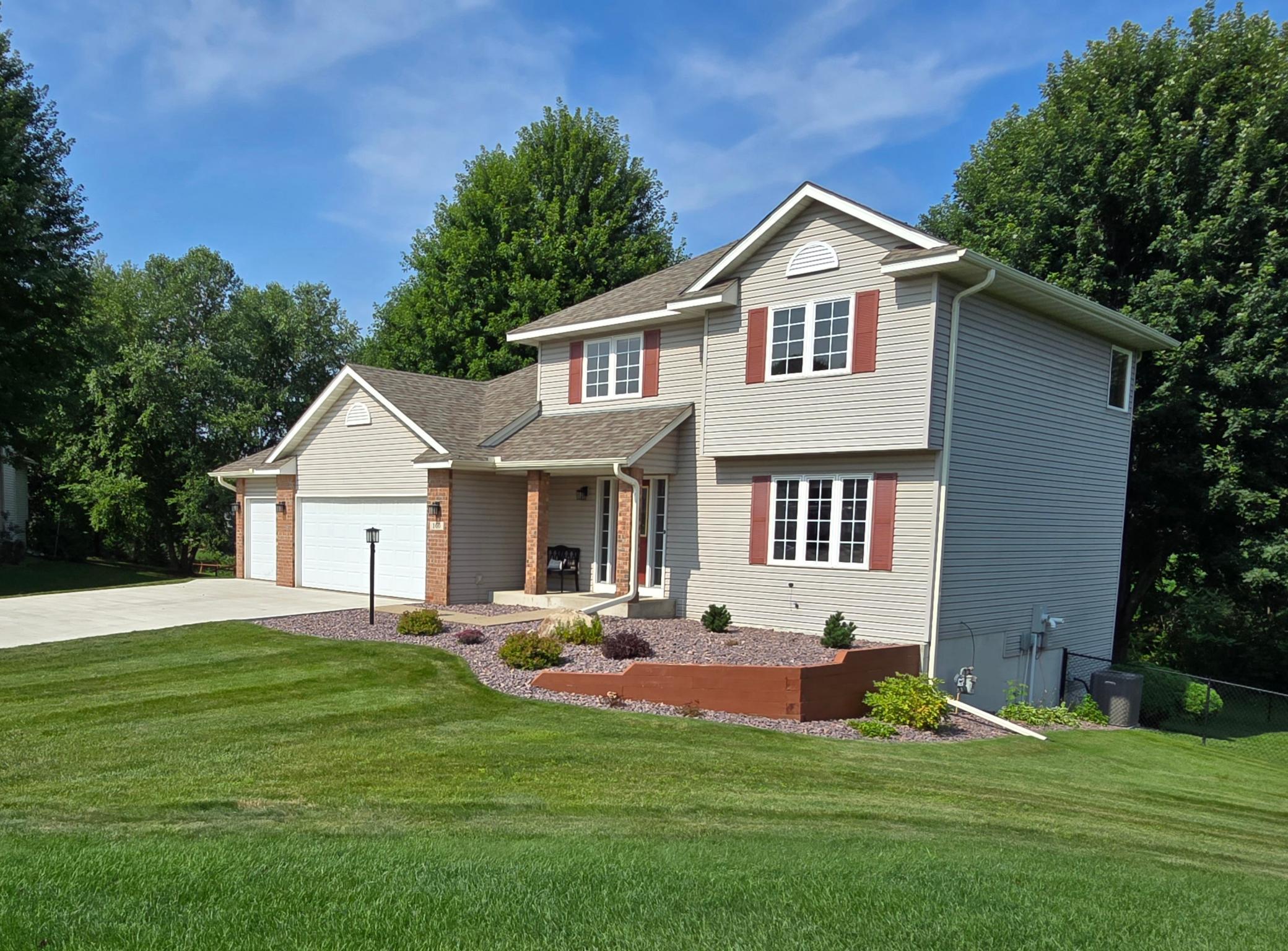 100 Barkley Circle