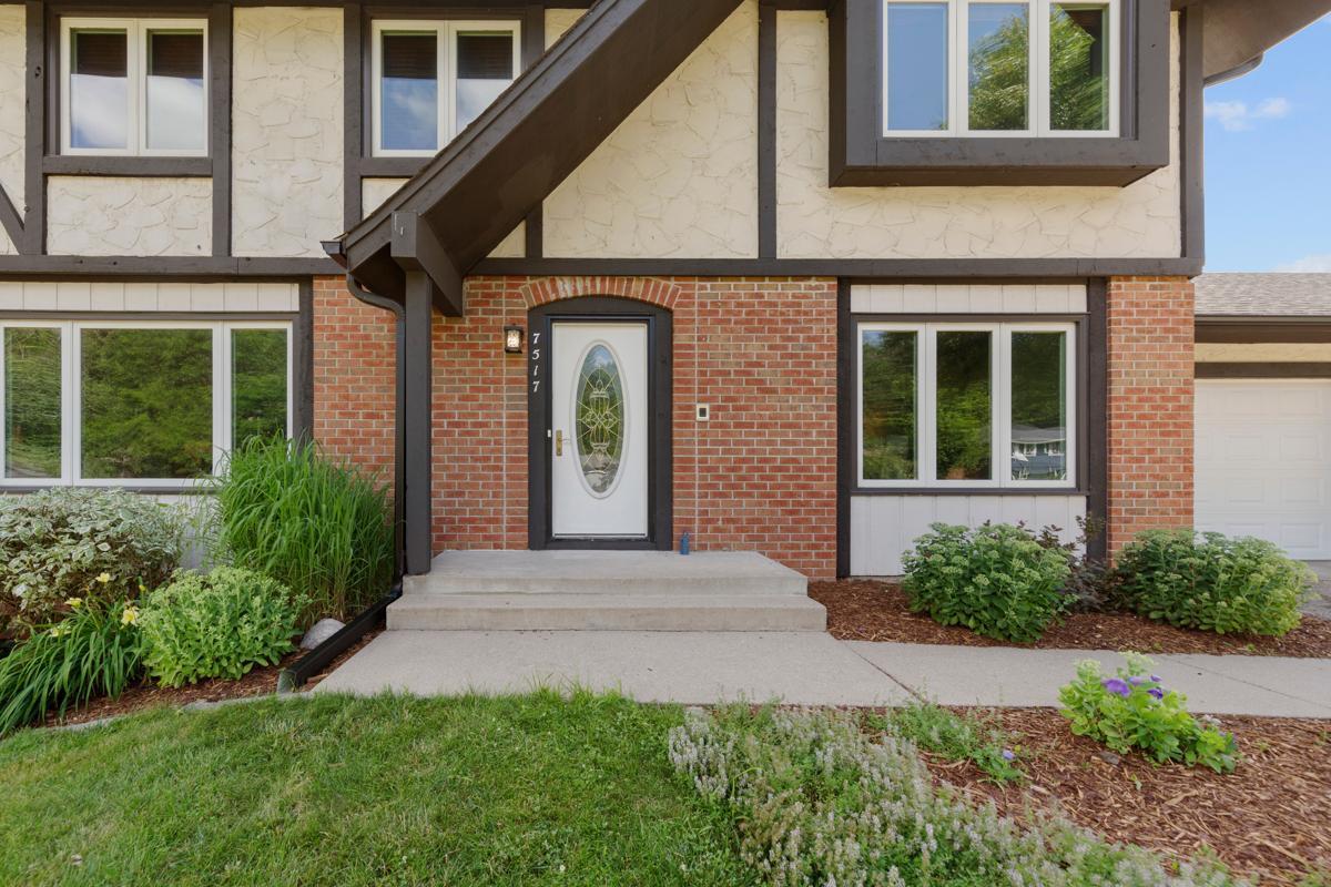 7517 W 84th Street