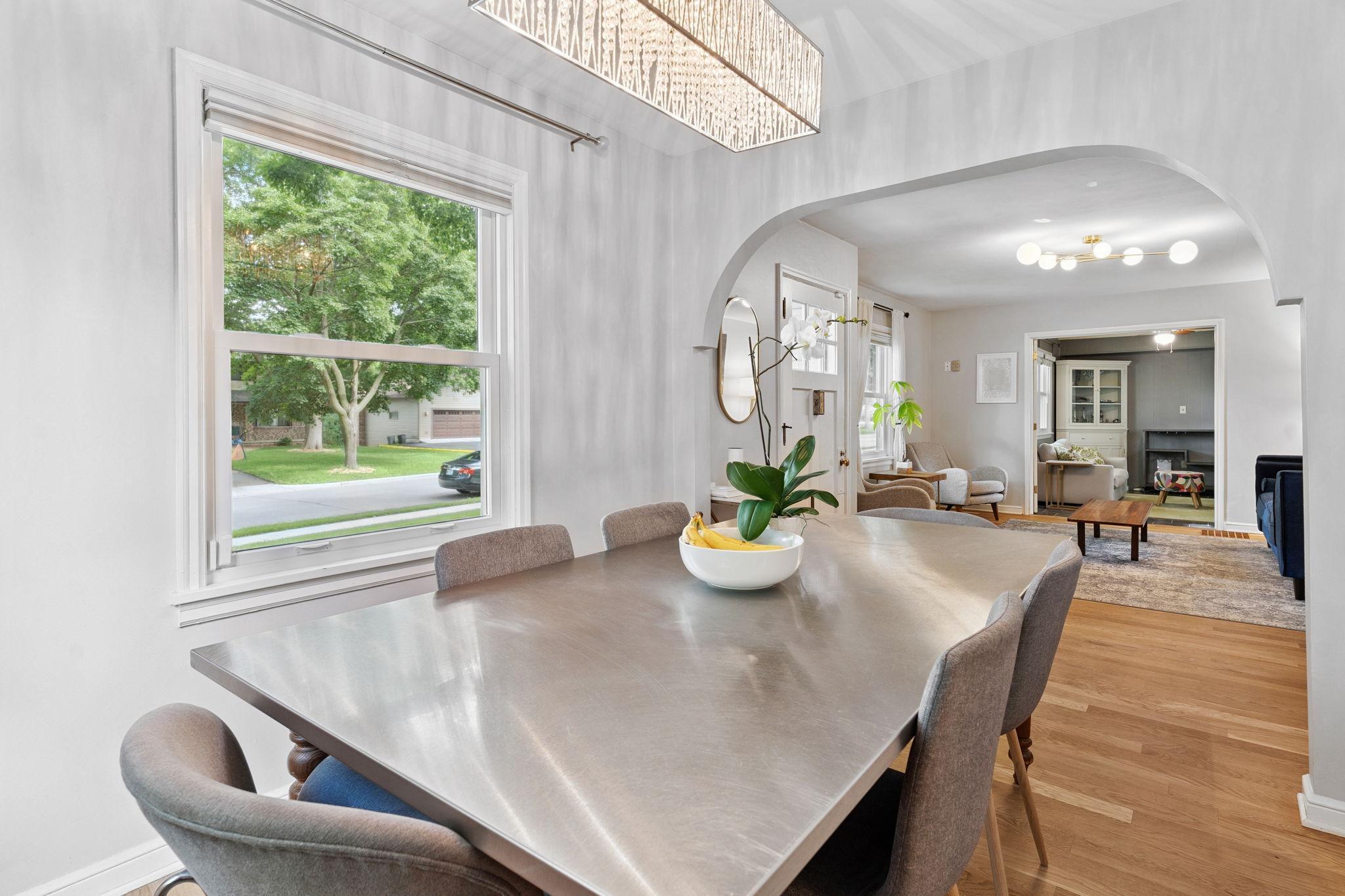 2608 Salem Avenue Property Photo 8