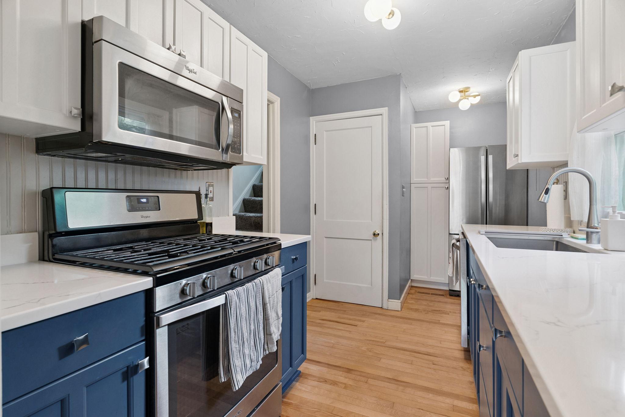 2608 Salem Avenue Property Photo 10