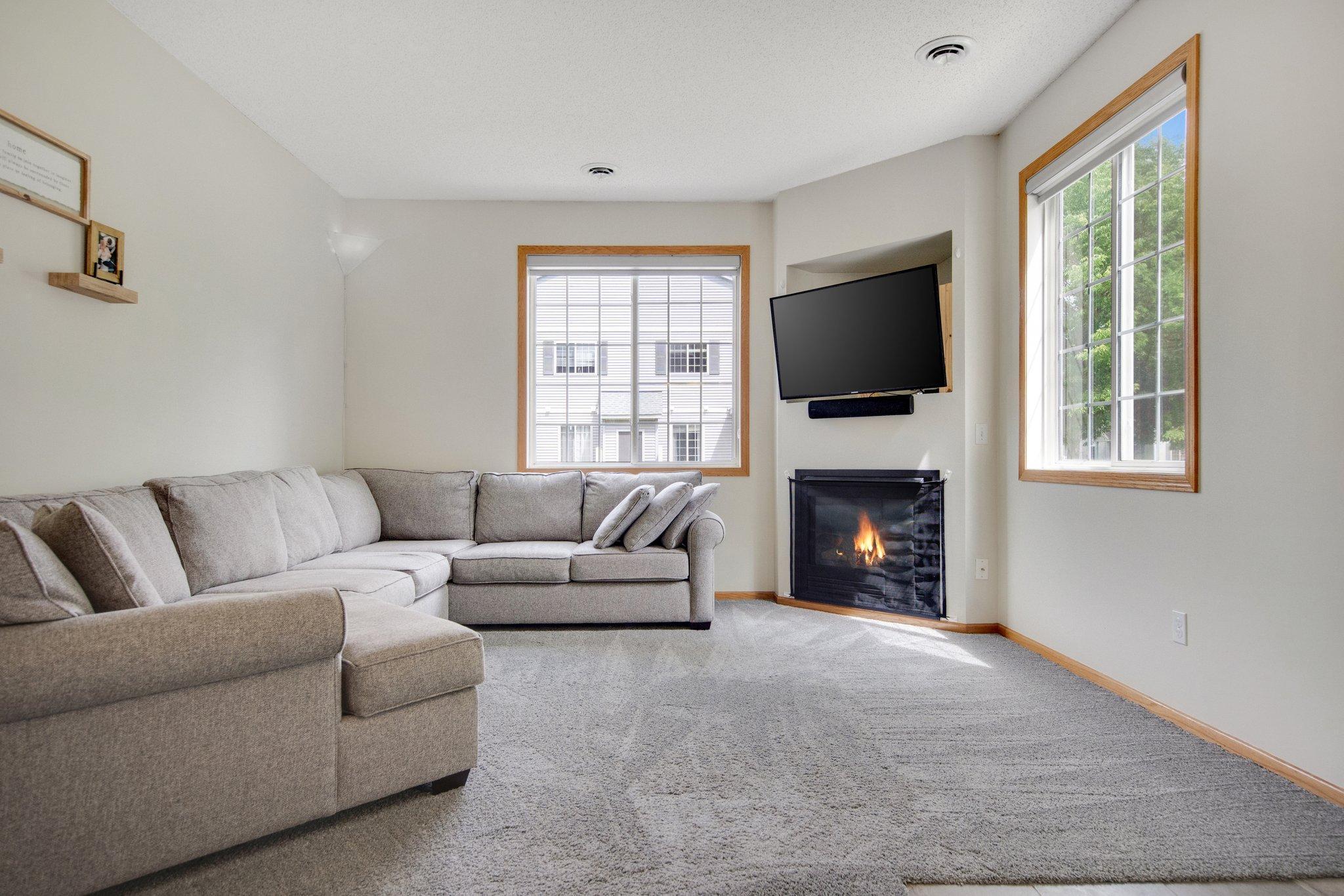 17980 69th Place Property Photo 9