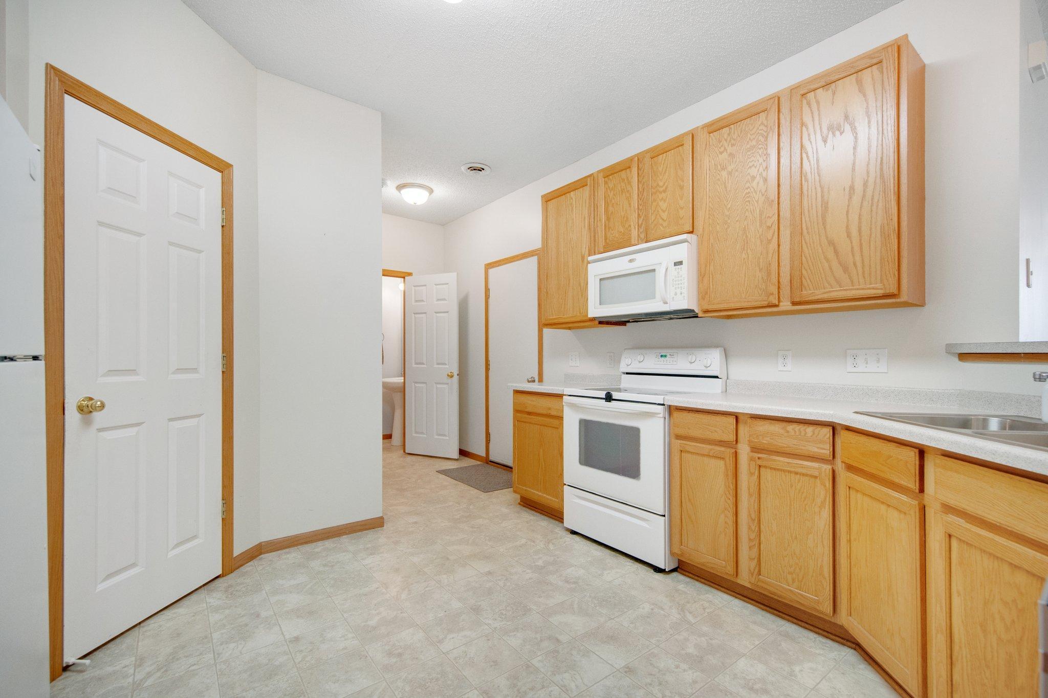 17980 69th Place Property Photo 15