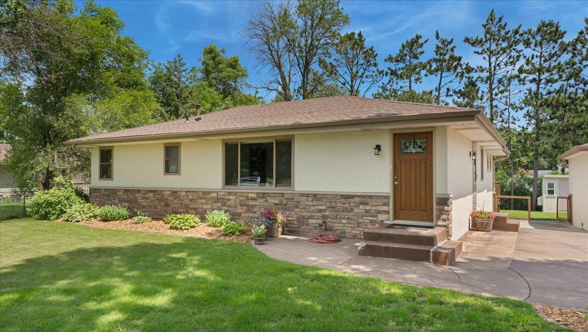 13040 Deerwood Lane Property Photo 1