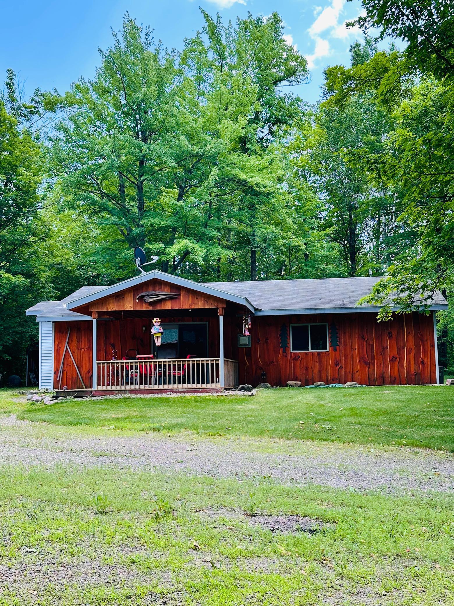 1414 N East Shore Drive Property Photo 1