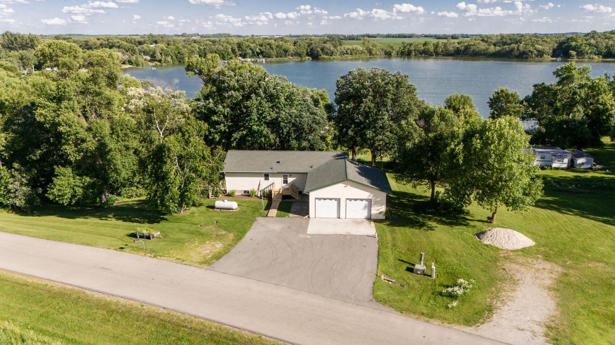 16026 Svend Lane Property Photo 1