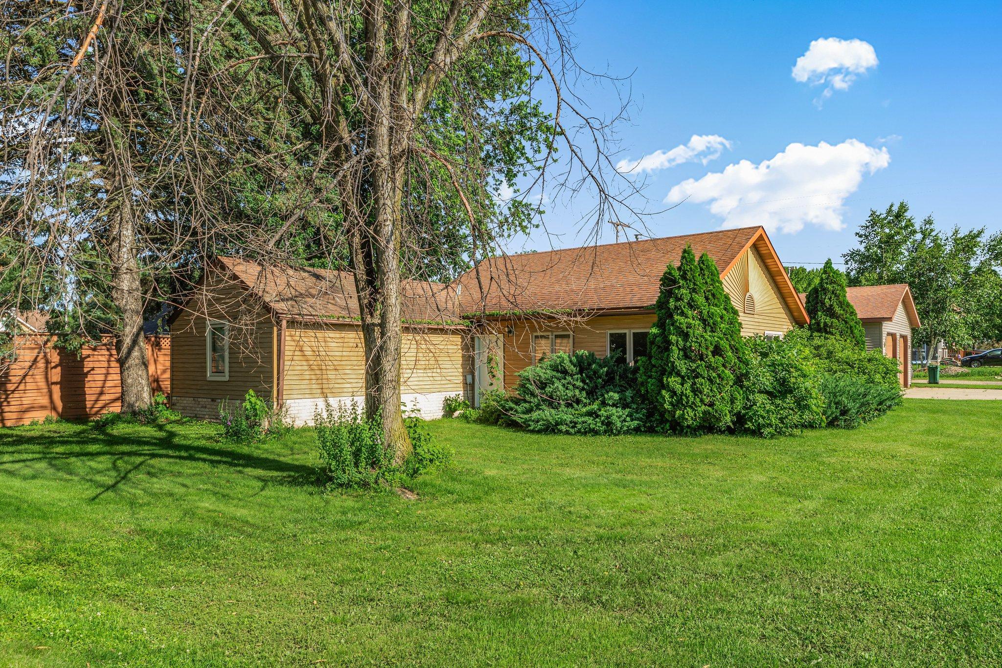 302 3rd Avenue Property Photo 1