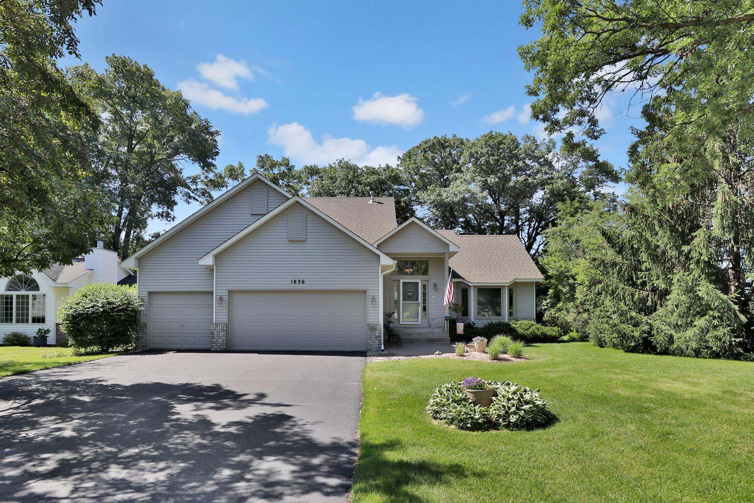 1836 125th Lane Property Photo 1