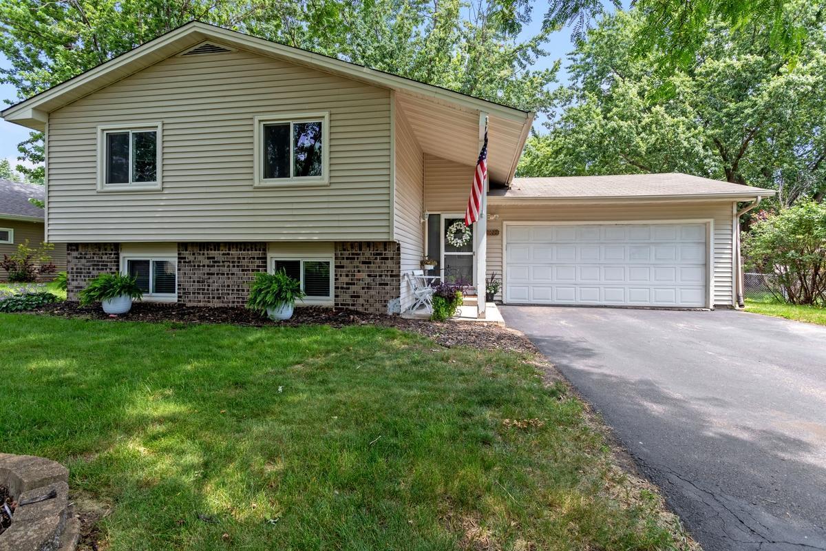 10020 Trenton Lane Property Photo 1