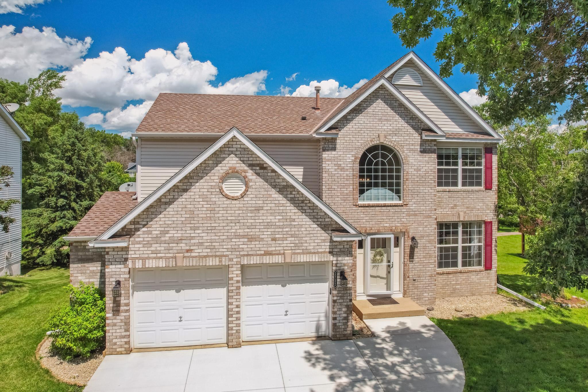 2722 Autumn Woods Drive