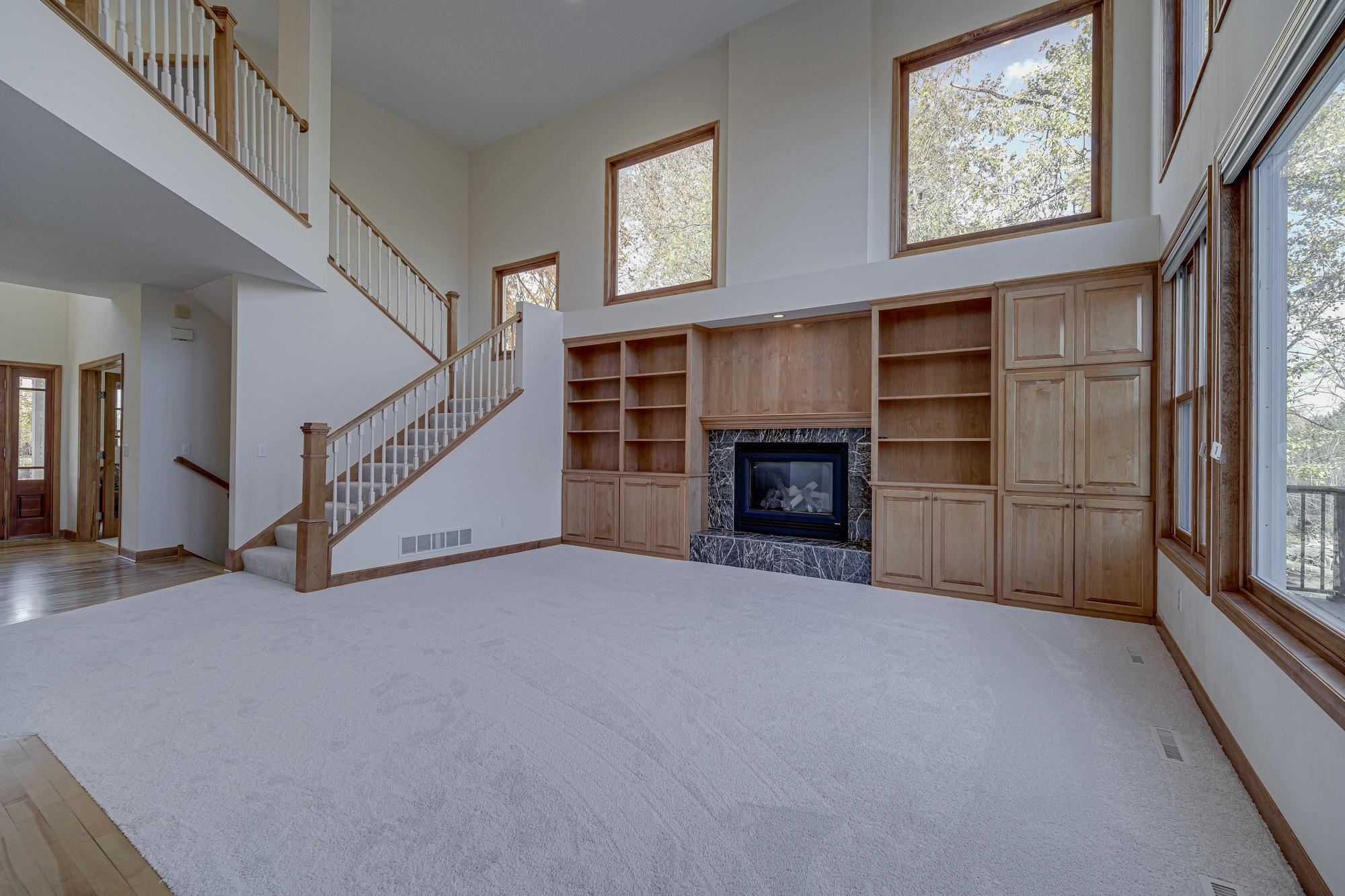 11811 Ridgemount Avenue Property Photo 11