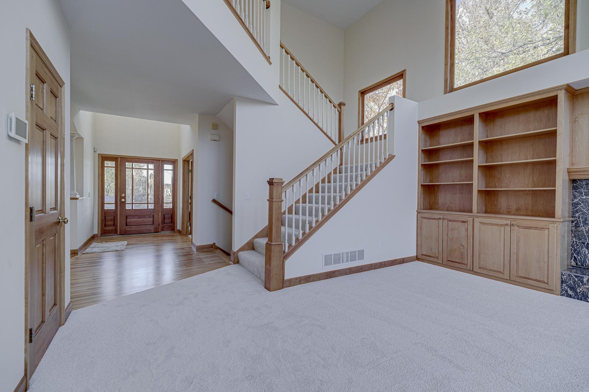 11811 Ridgemount Avenue Property Photo 12