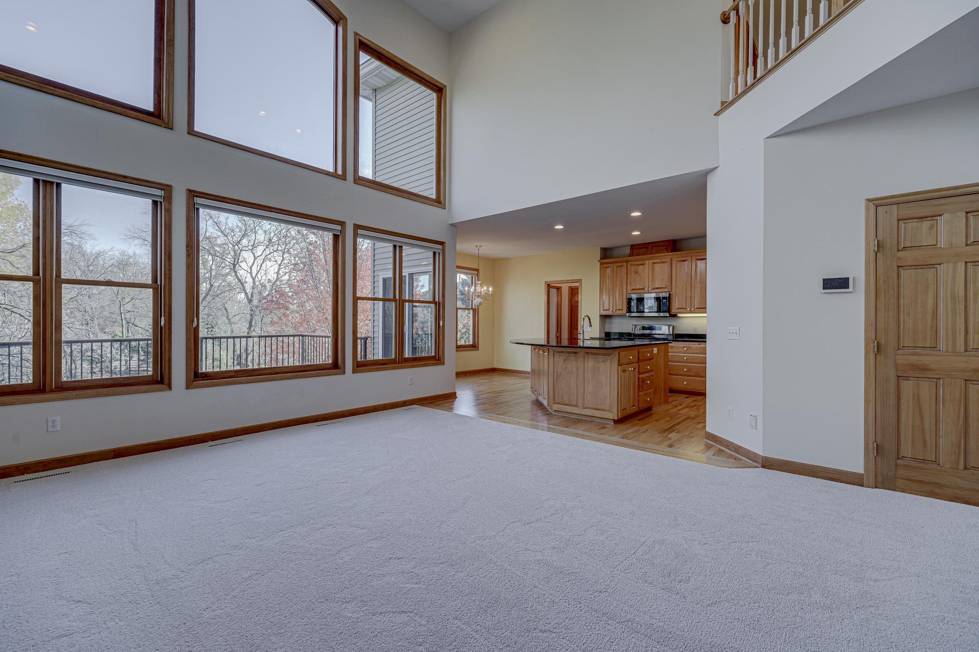 11811 Ridgemount Avenue Property Photo 14