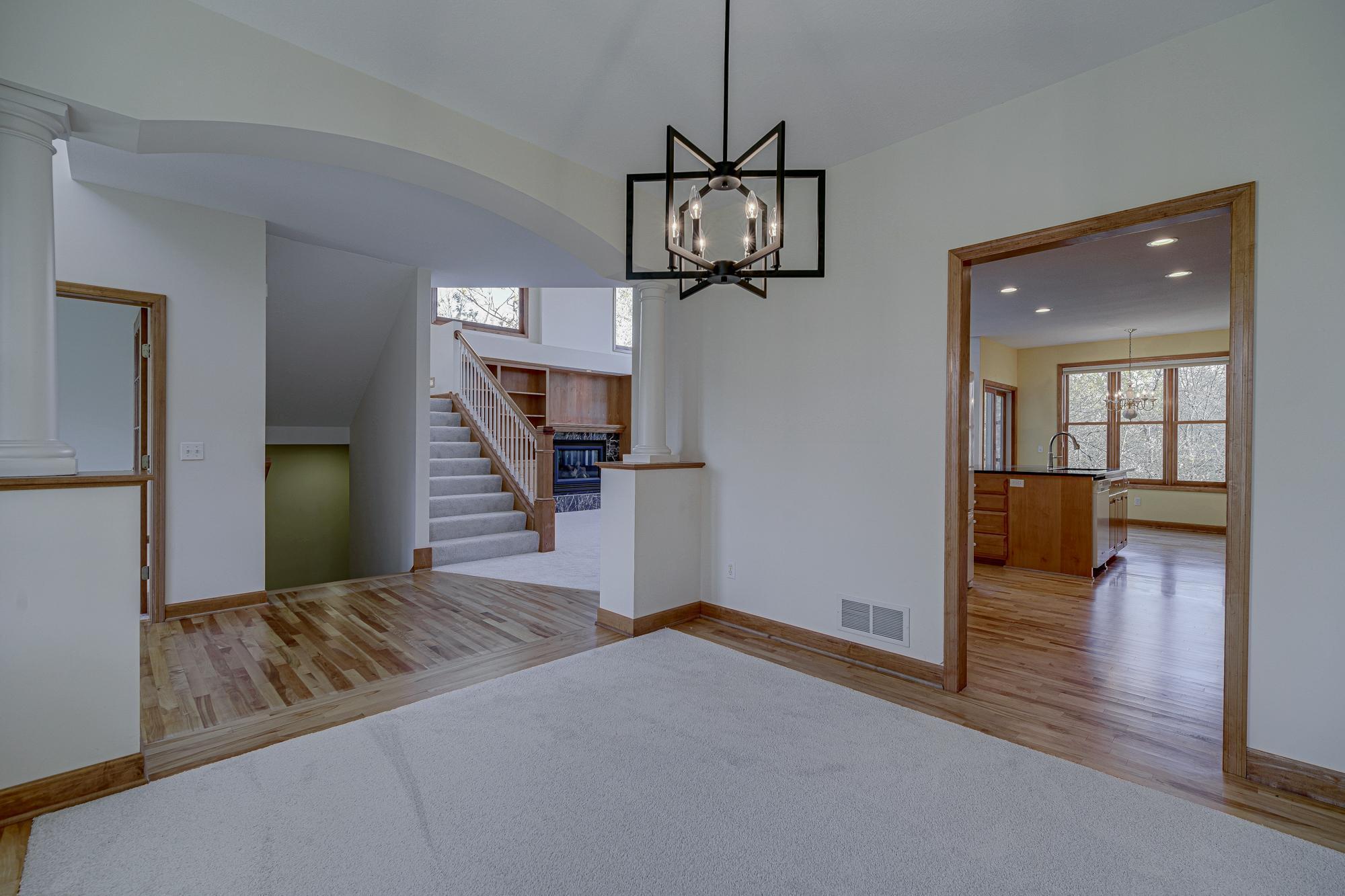 11811 Ridgemount Avenue Property Photo 23