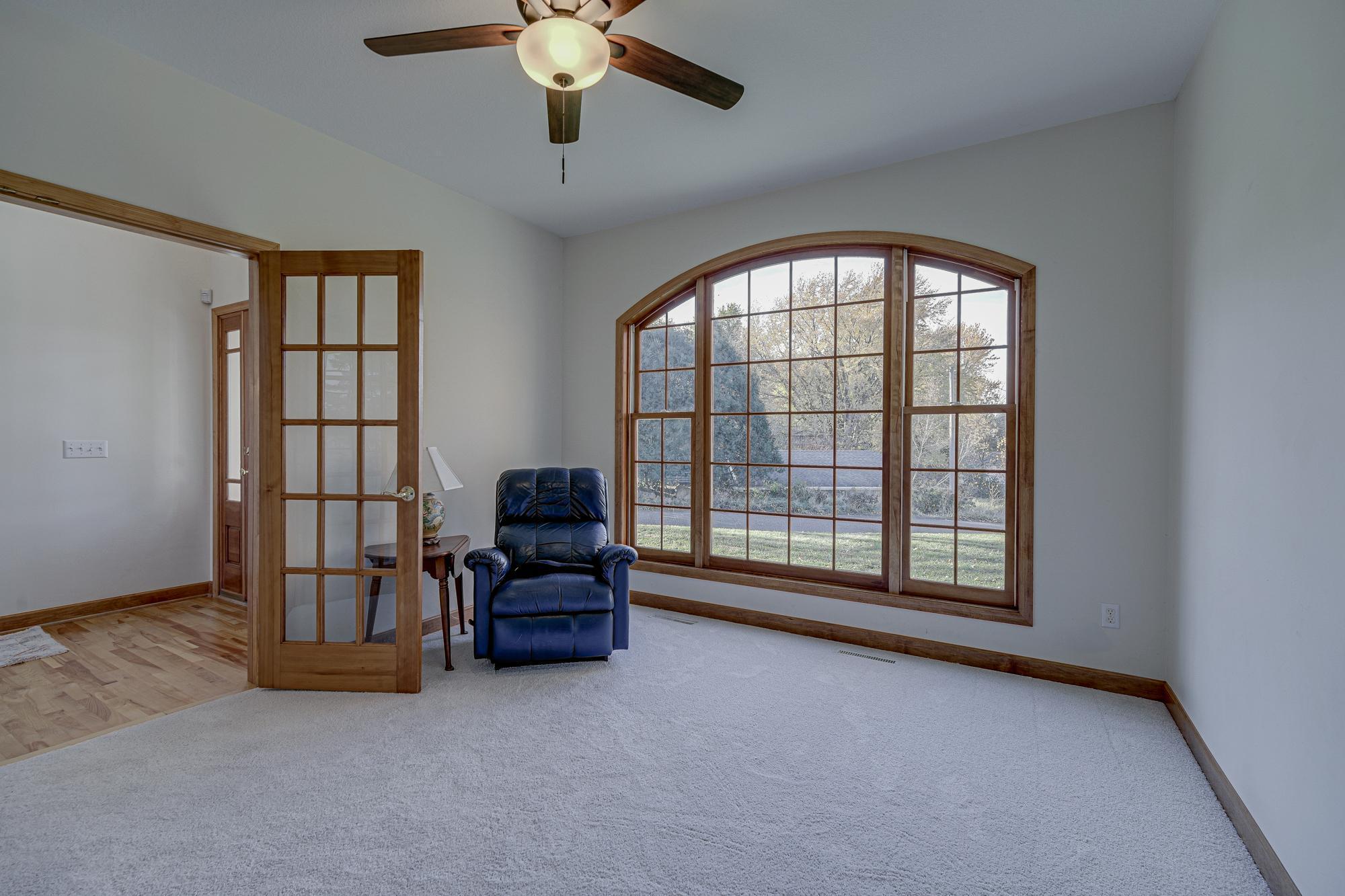 11811 Ridgemount Avenue Property Photo 25