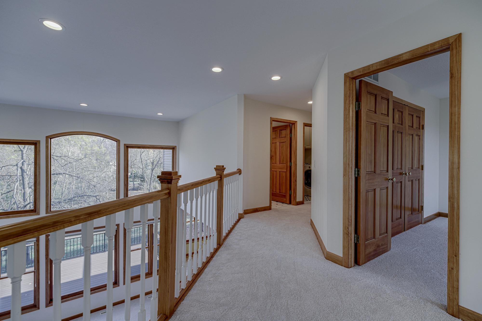 11811 Ridgemount Avenue Property Photo 42