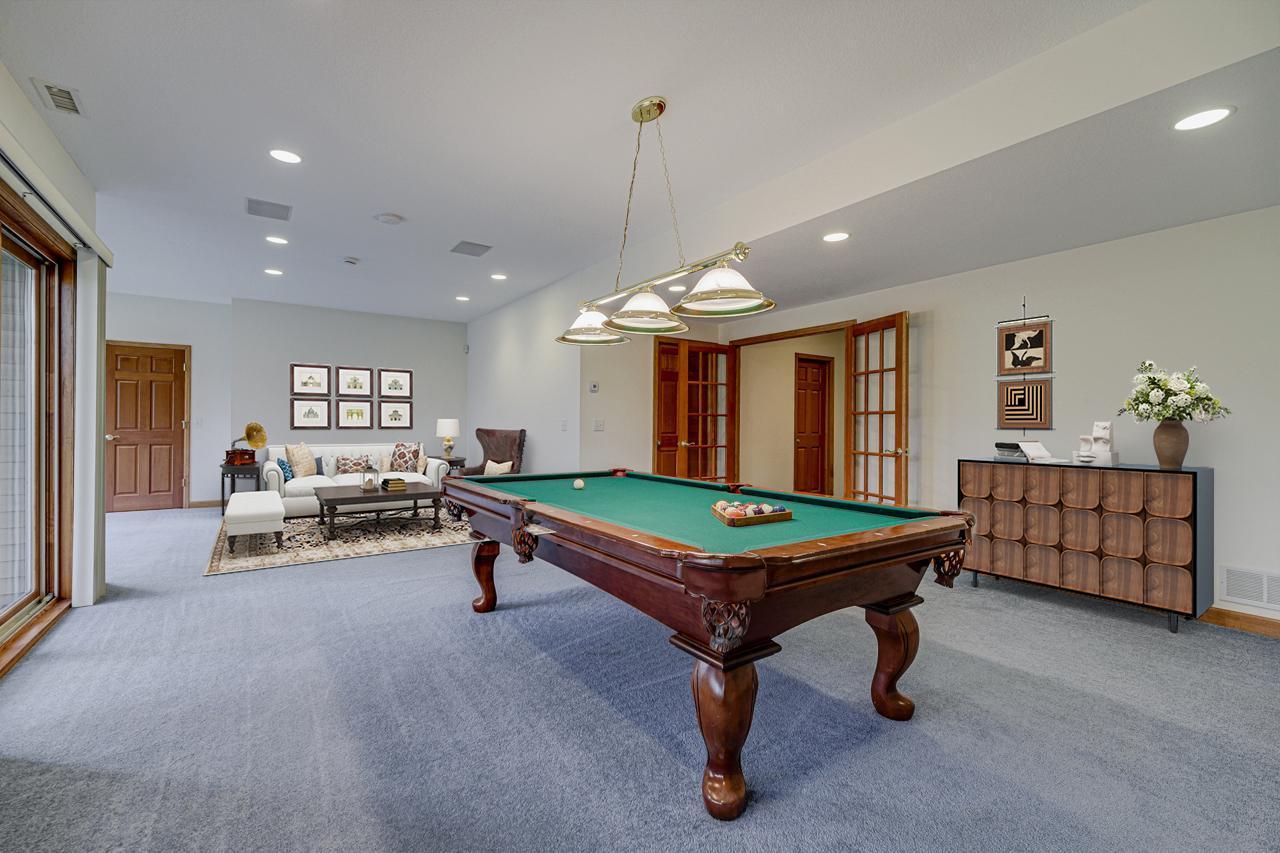 11811 Ridgemount Avenue Property Photo 44