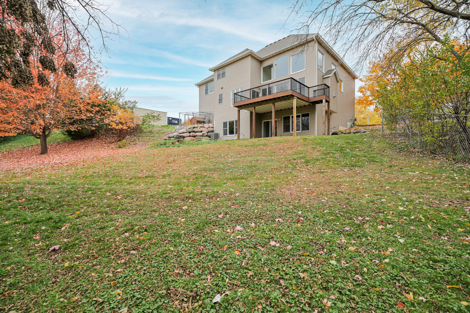 11811 Ridgemount Avenue Property Photo 53