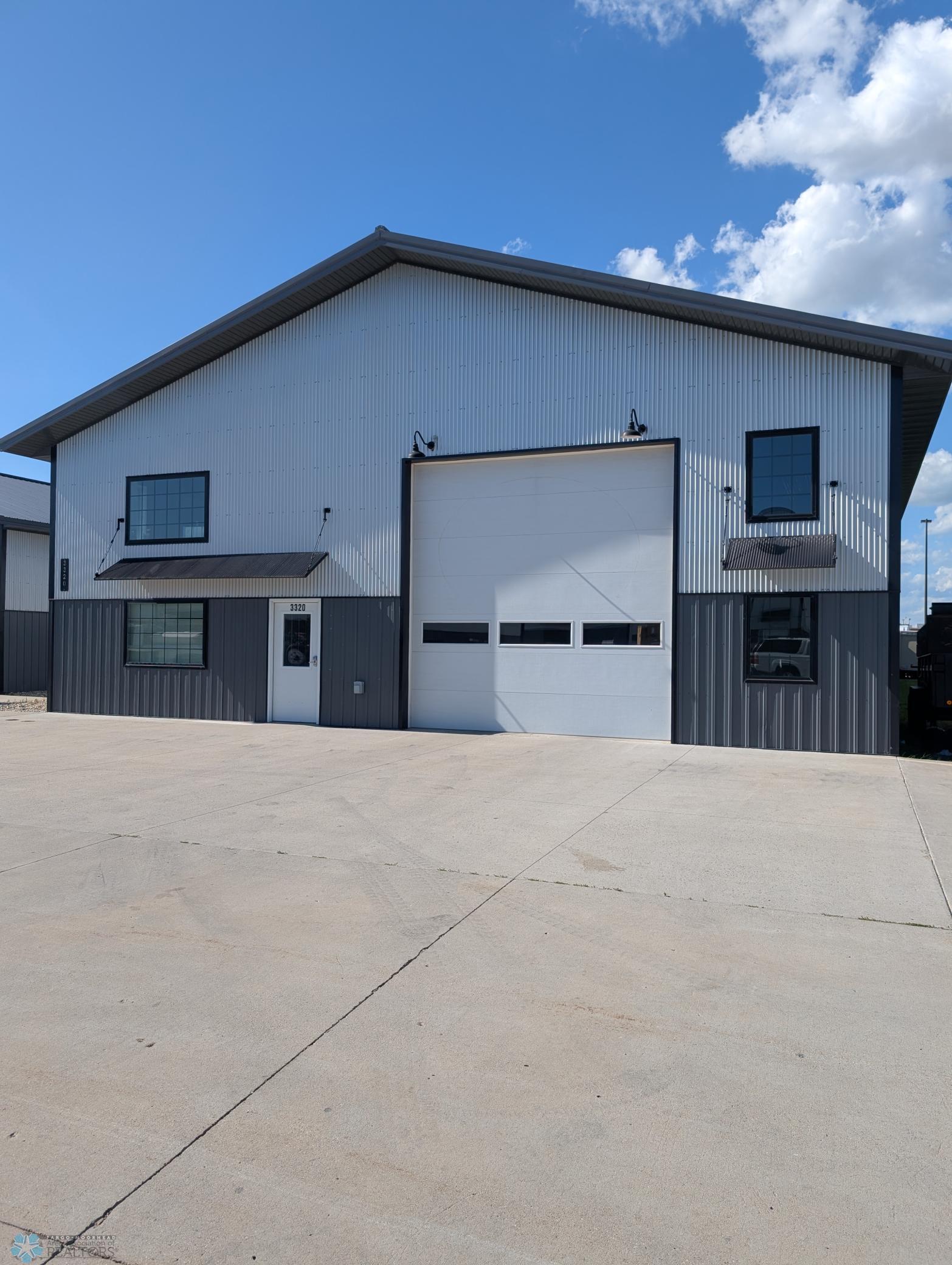 3320 39th Street Property Photo 1