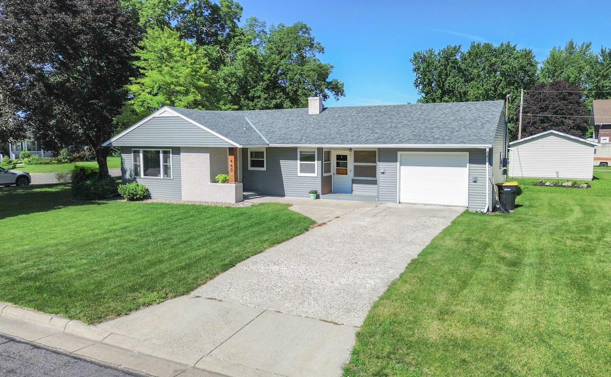 460 S 3rd Street Property Photo 1