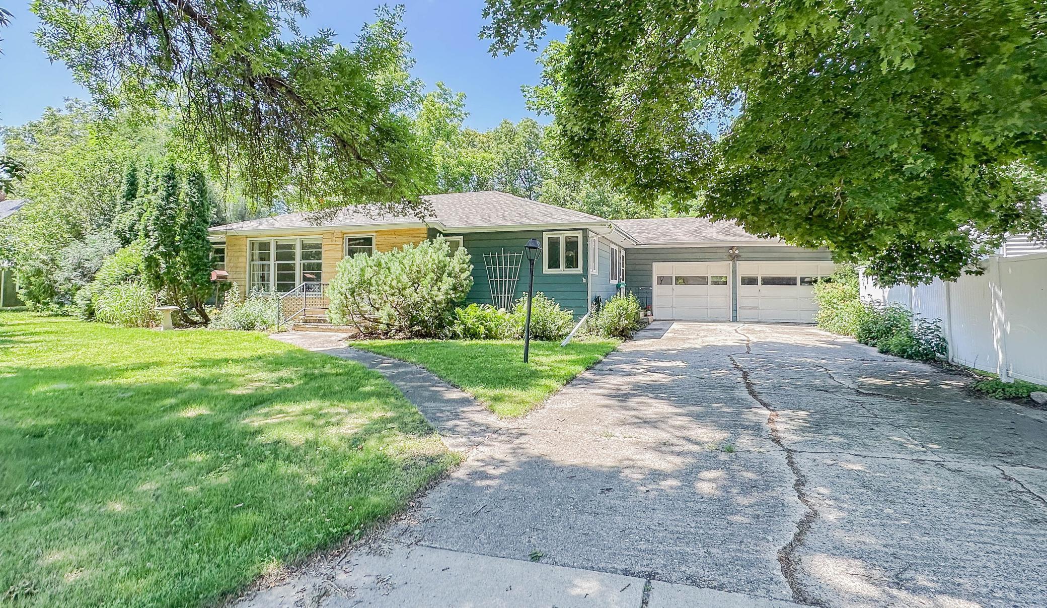 540 S 8th Street Property Photo 1