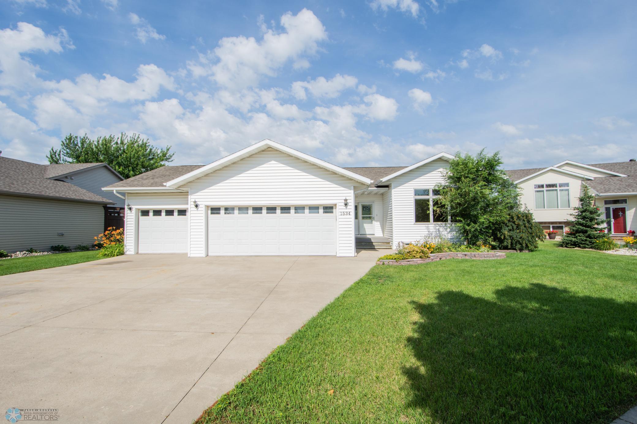 1534 Baywood Drive