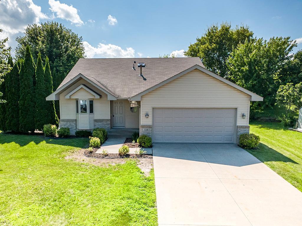 133 Summerfield Court Property Photo 1