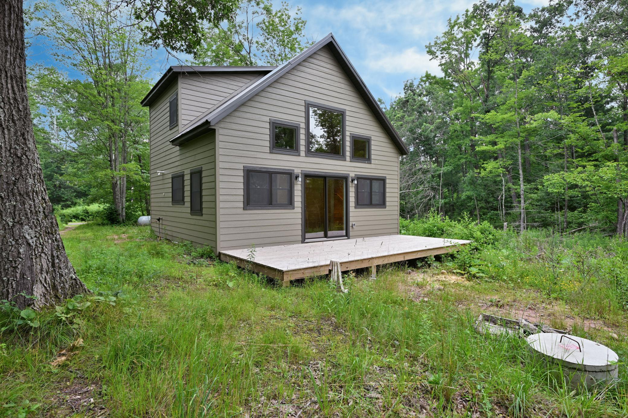 N9842 Gardner Lake Road Property Photo 1