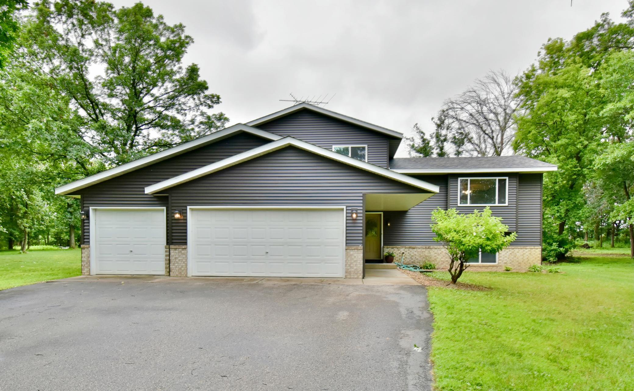9466 191st Avenue Property Photo 1