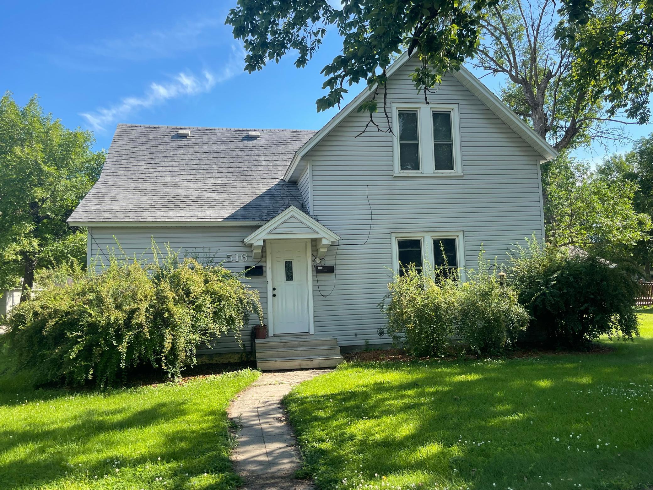 516 9th Avenue Property Photo 1