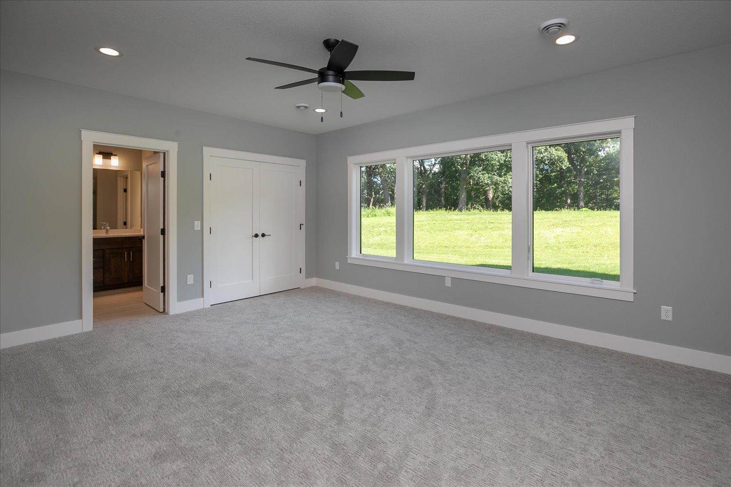 4868 Royal Oaks Circle Sw Property Photo 45