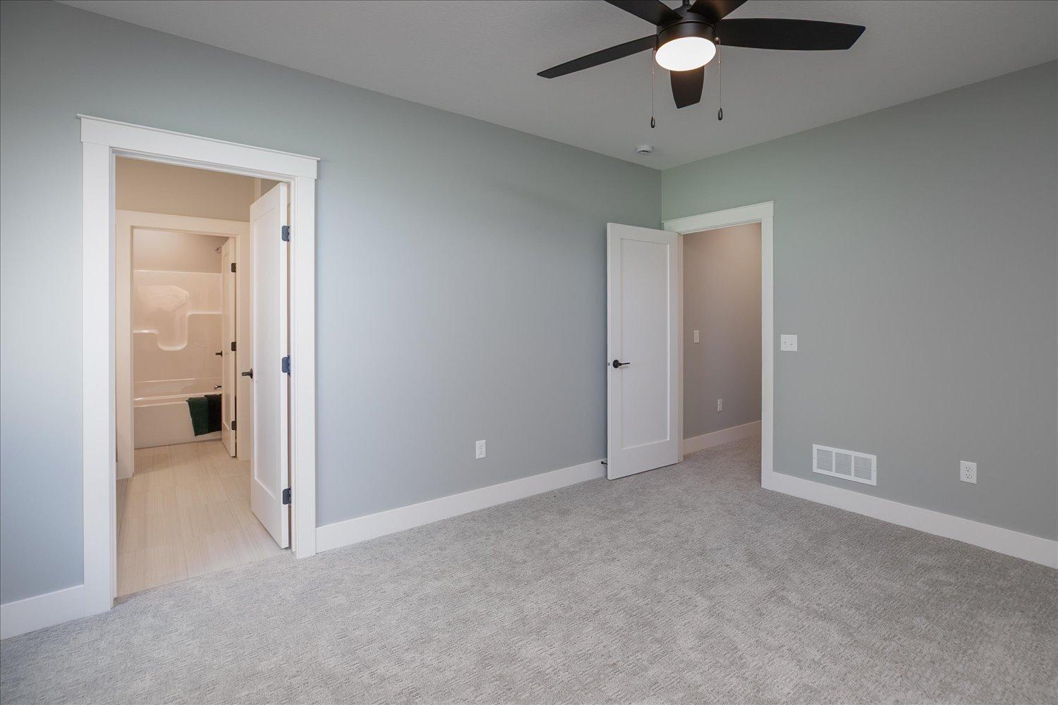 4868 Royal Oaks Circle Sw Property Photo 49
