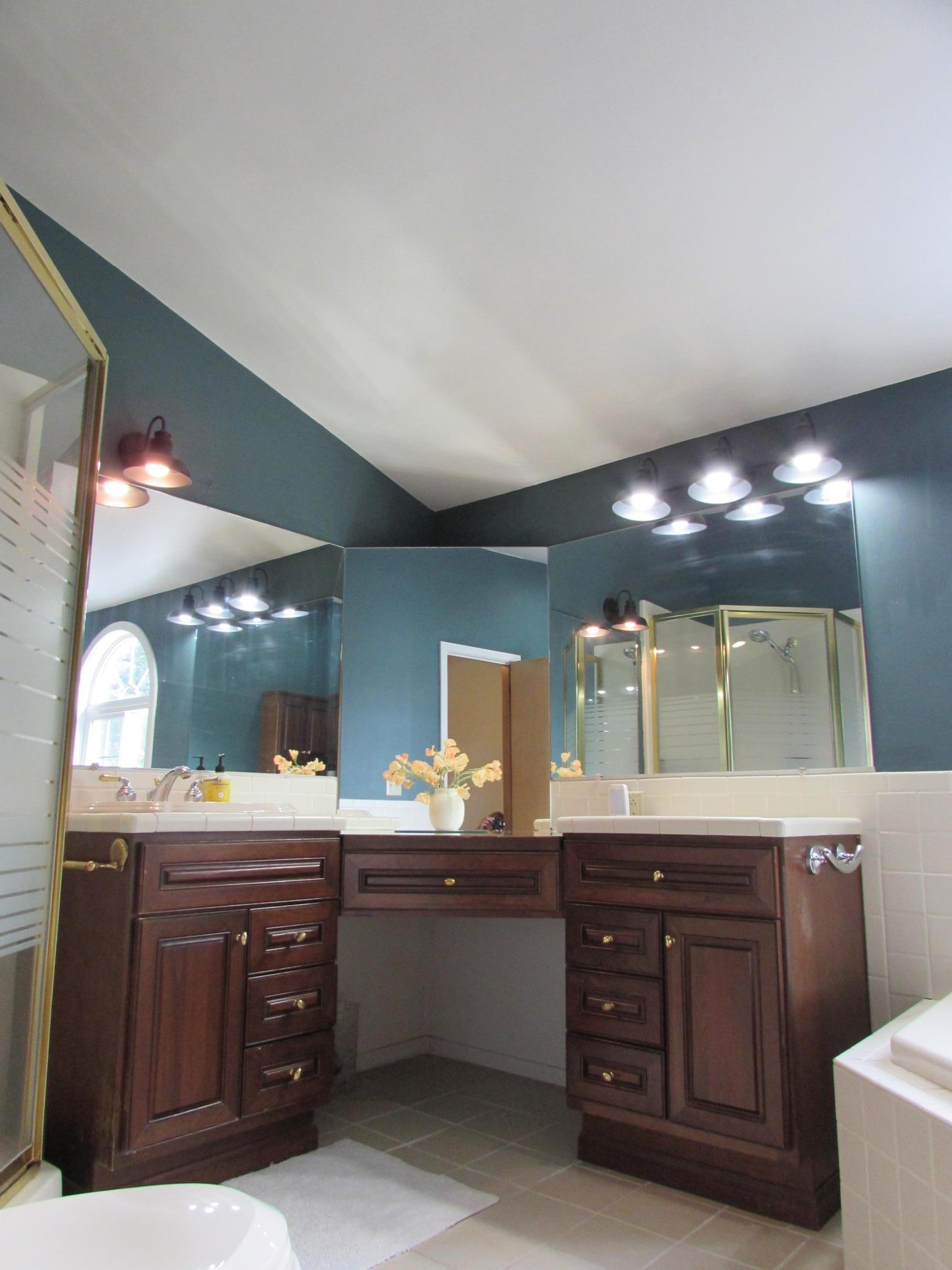 1334 Oak Beach Drive Property Photo 16