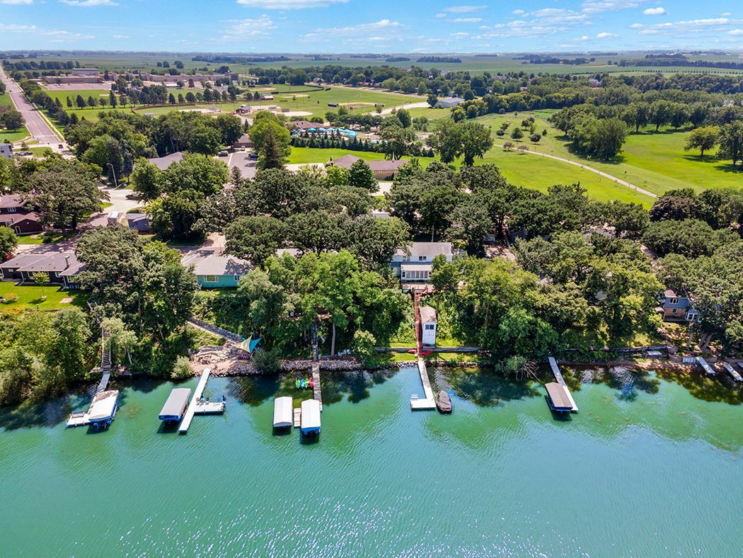 1334 Oak Beach Drive Property Photo 42