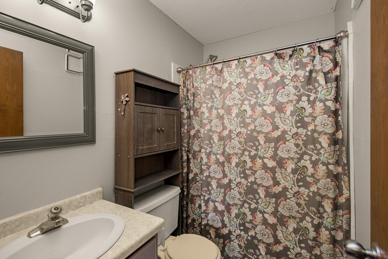 66 9th Street E 2315 Property Photo 33