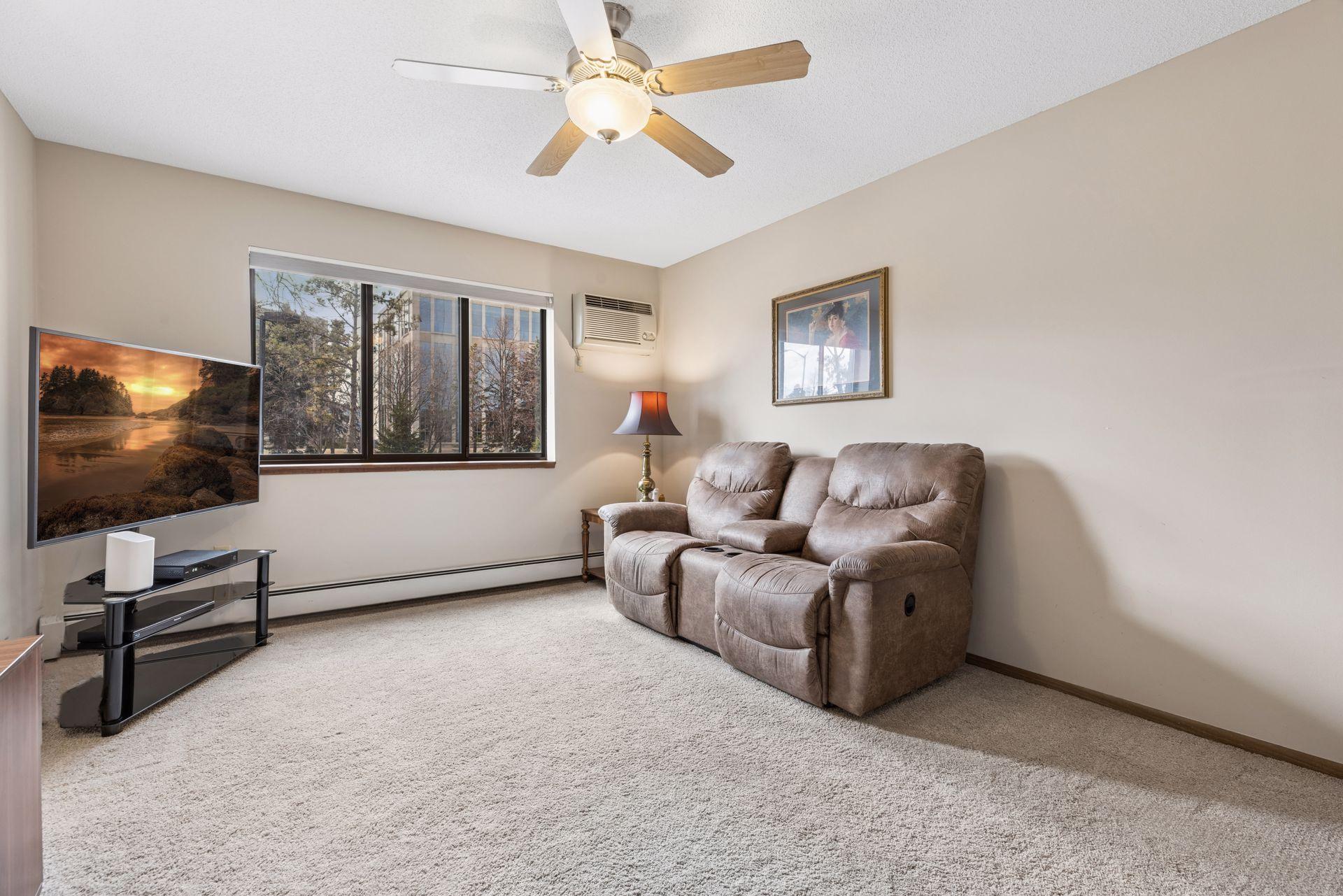 7635 Edinborough Way 5105 Property Photo 12