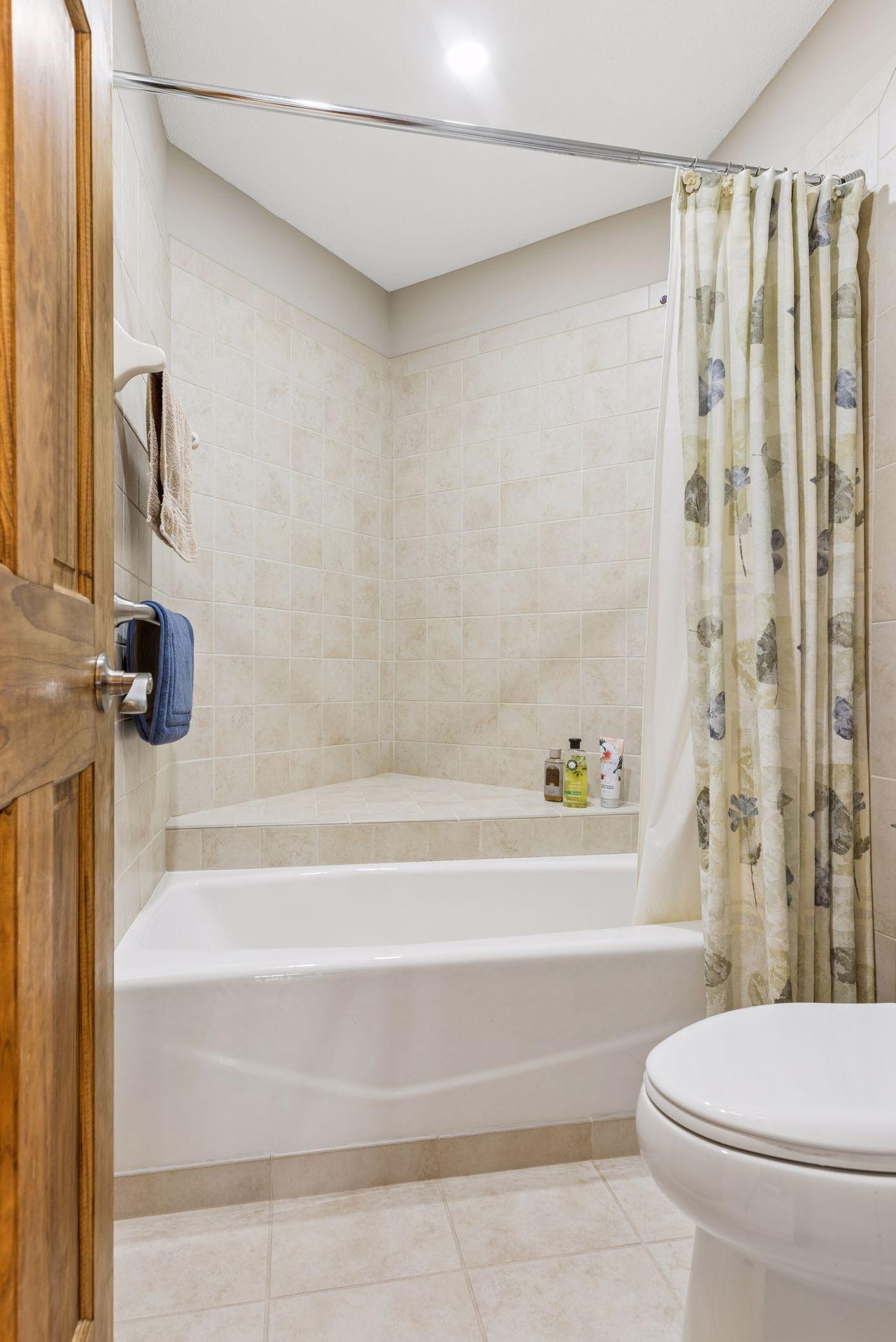 7635 Edinborough Way 5105 Property Photo 15