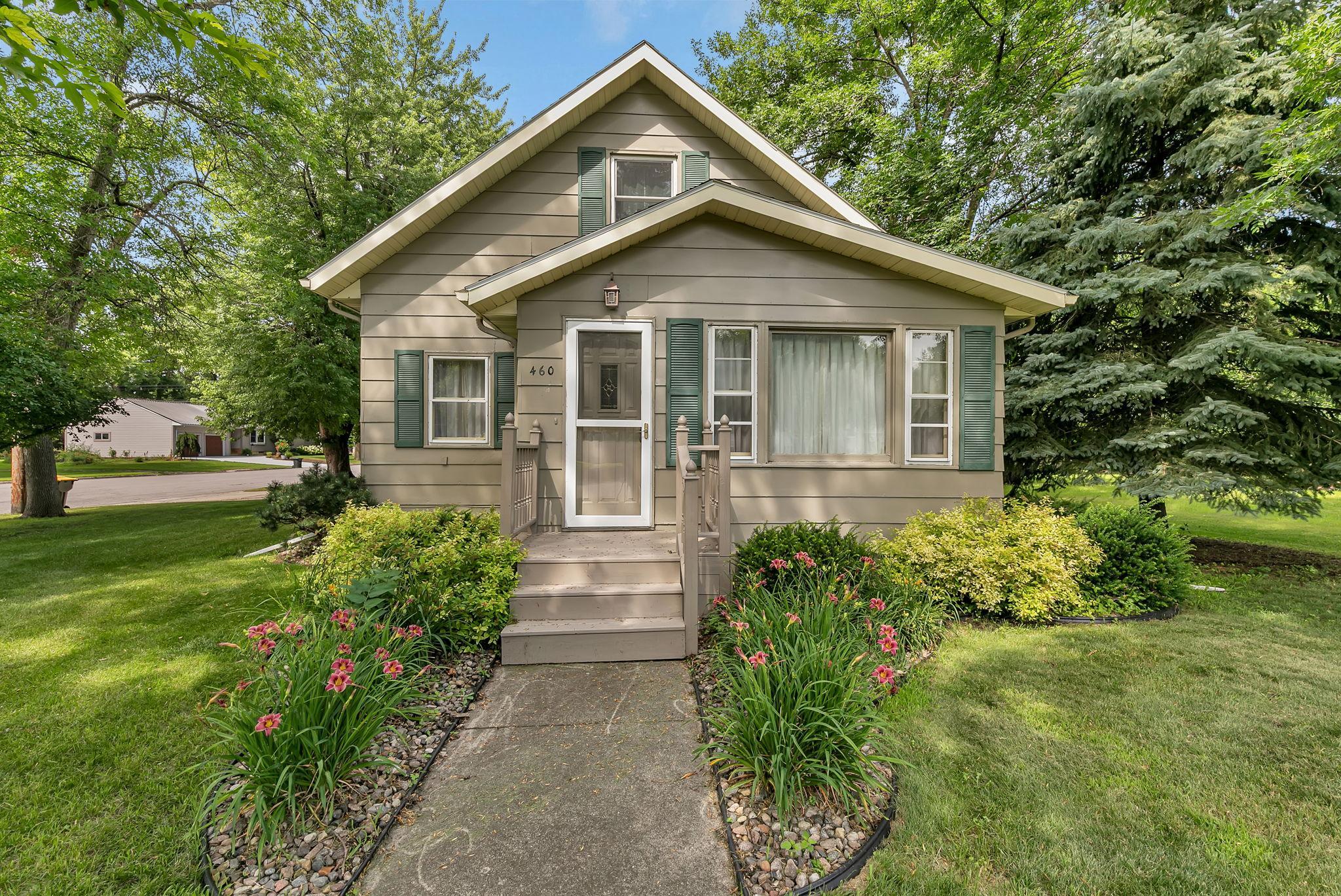460 S 8th Street Property Photo 1