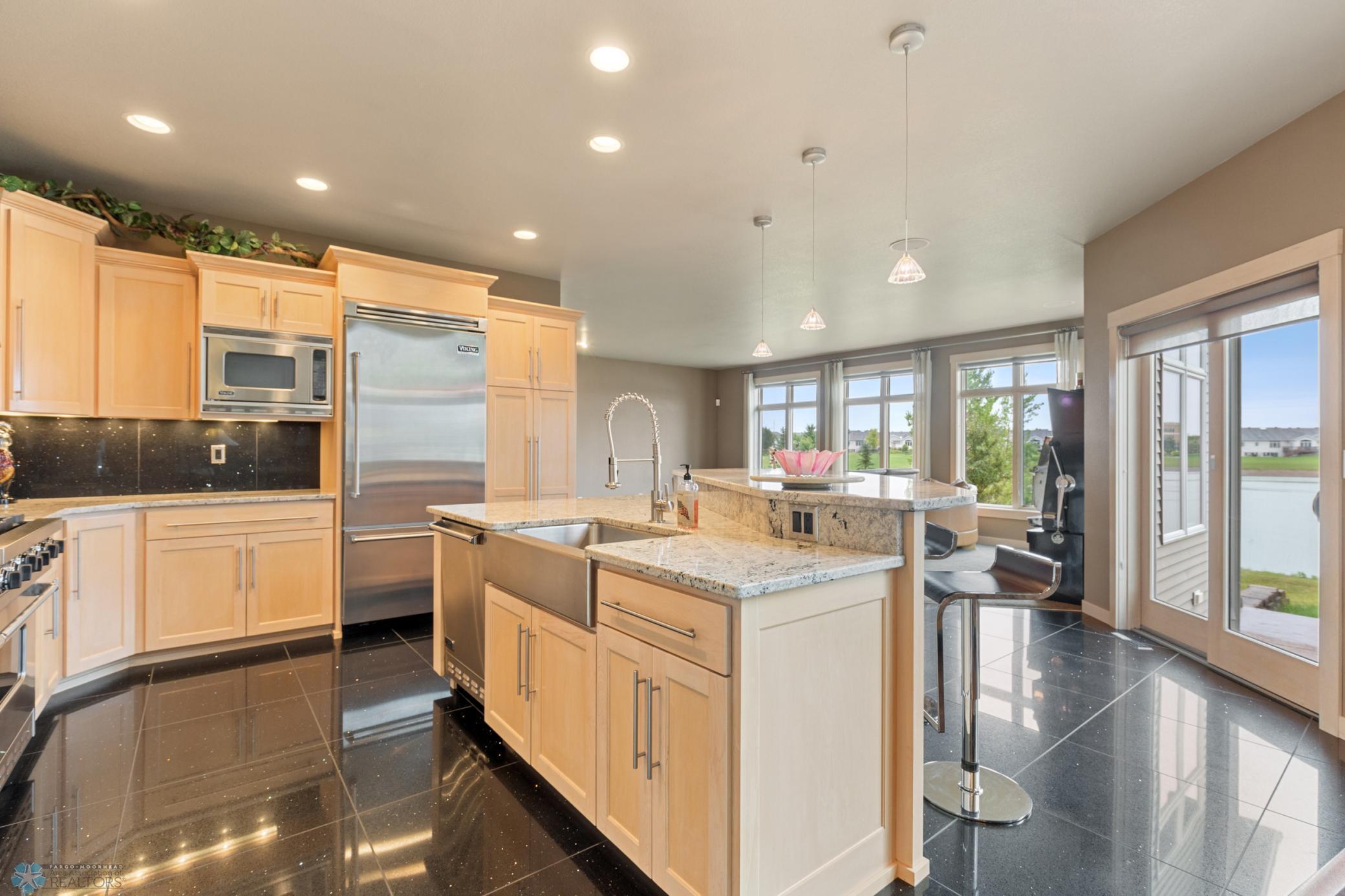 1811 7th Street E Property Photo 18