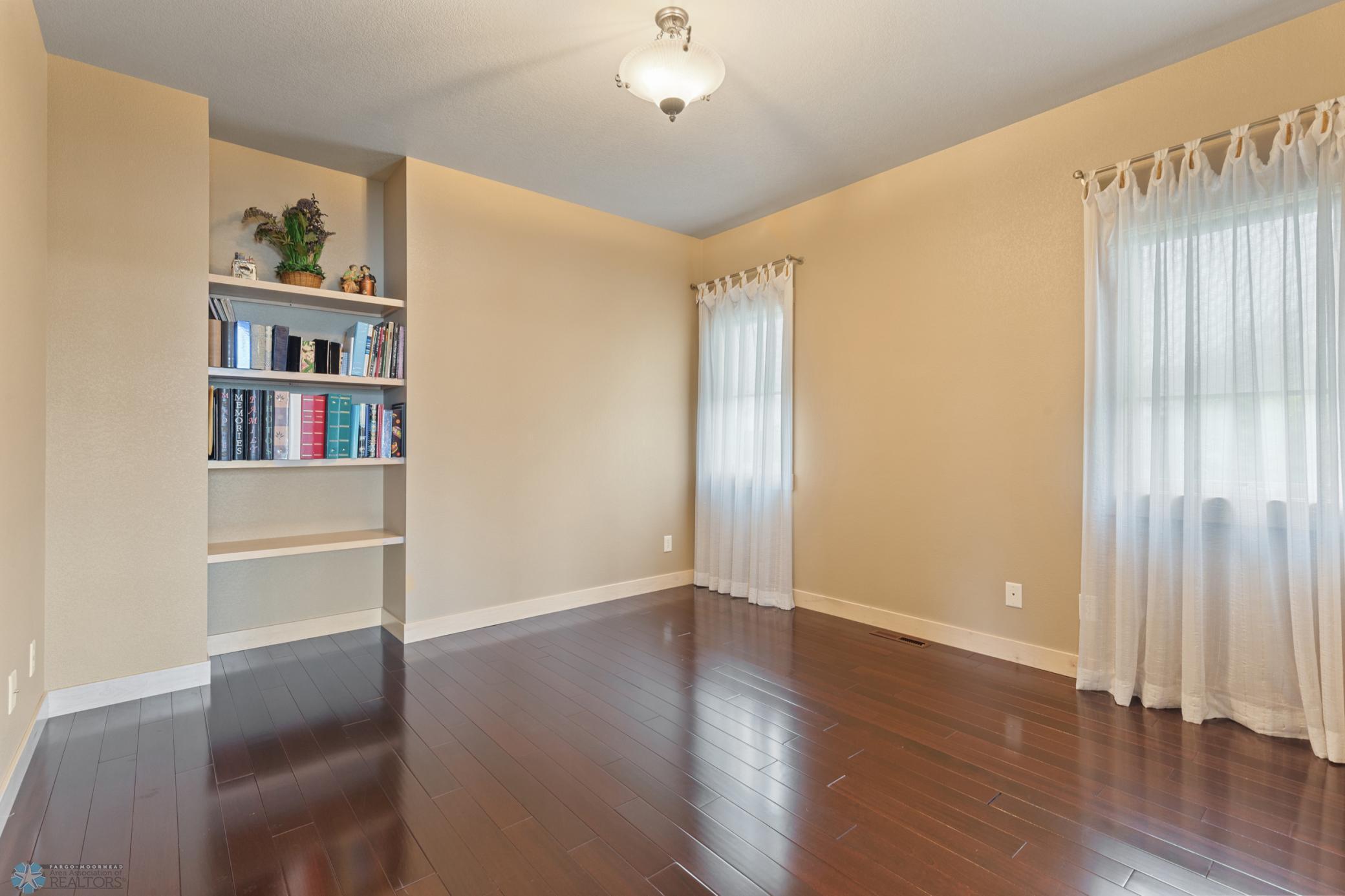 1811 7th Street E Property Photo 30