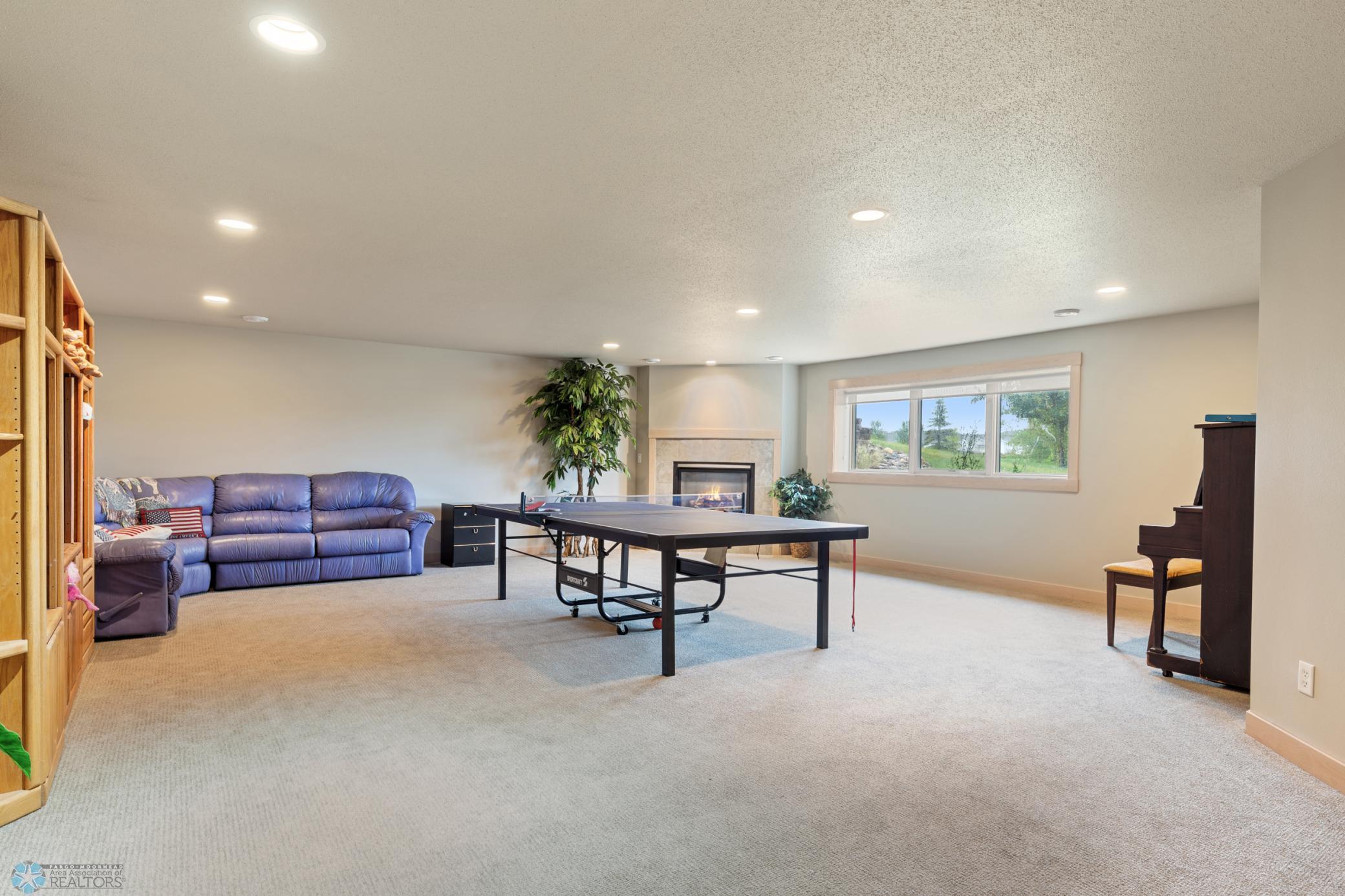 1811 7th Street E Property Photo 37