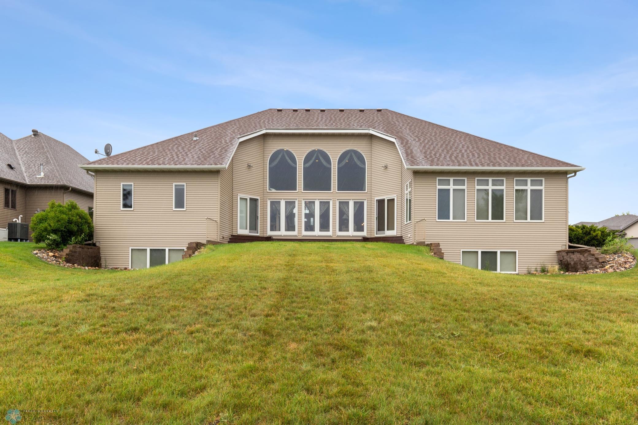 1811 7th Street E Property Photo 51