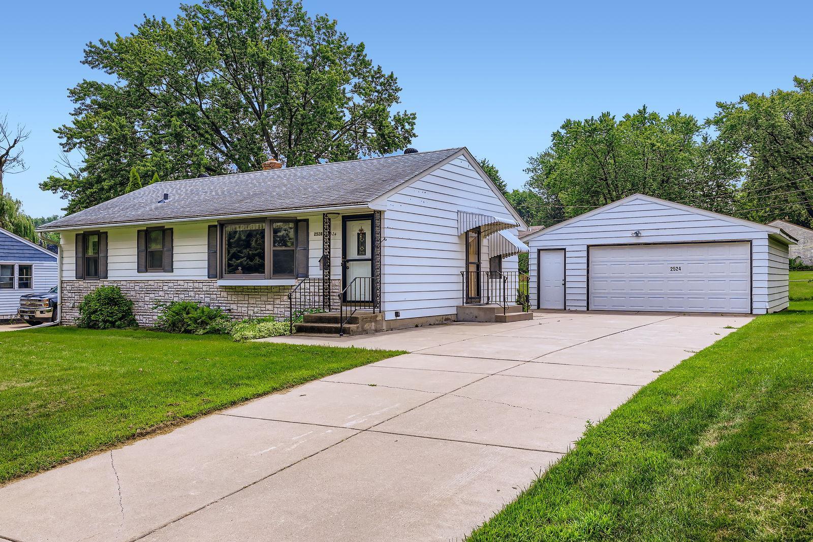 2524 Mayer Lane Property Photo