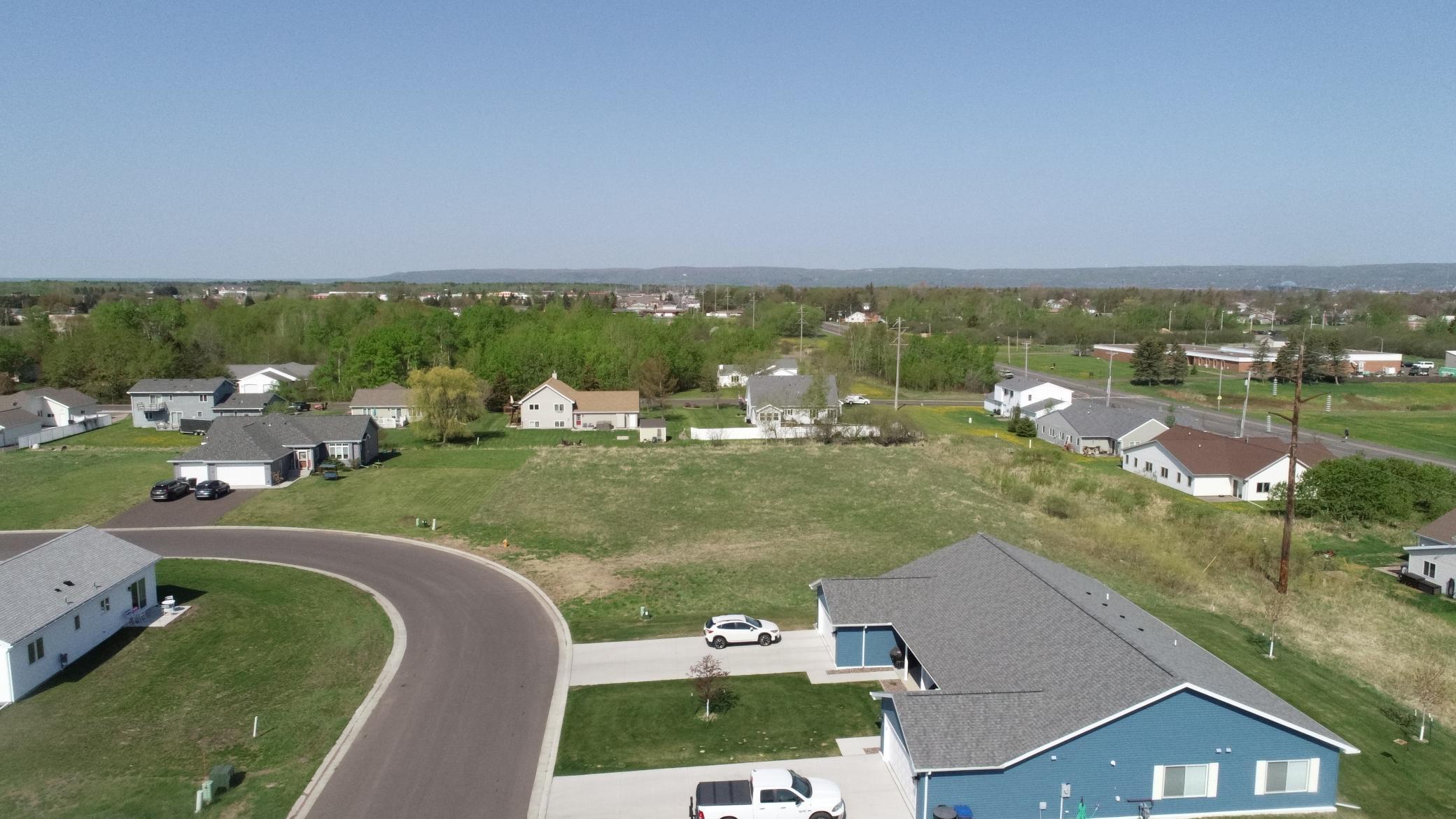 35 Spartan Circle Drive Property Photo 14