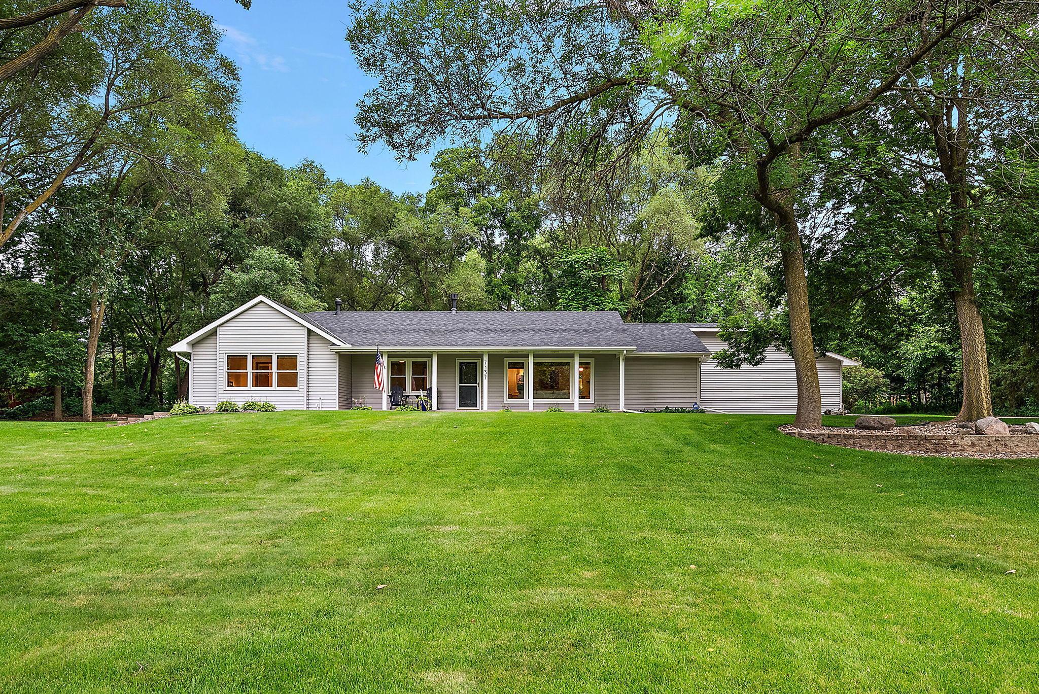 7137 Willow Lane