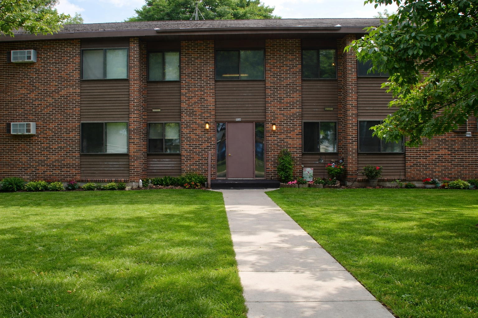 761 S 9th Street 5 Property Photo 8