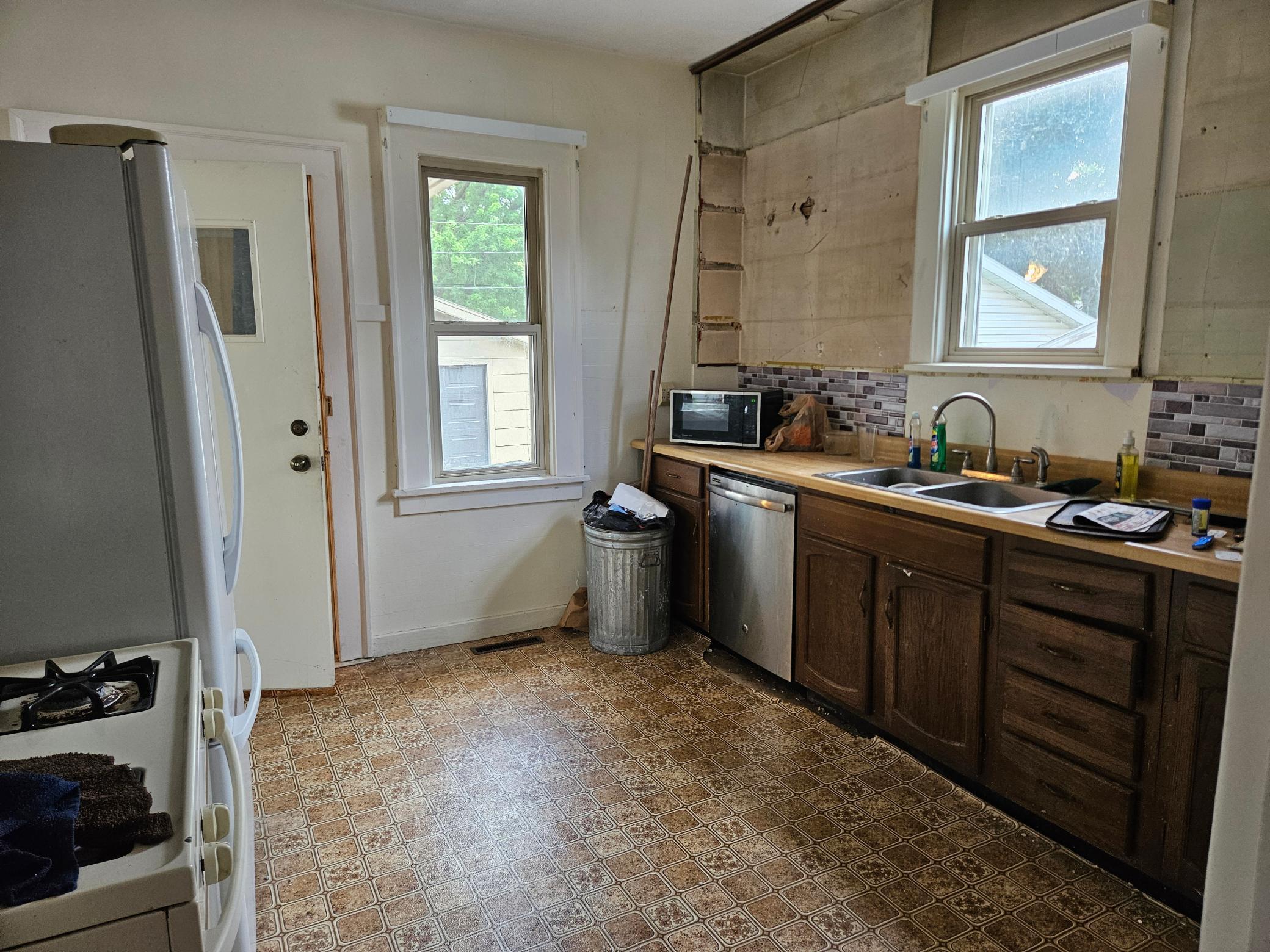721 Minnesota Avenue Property Photo 8